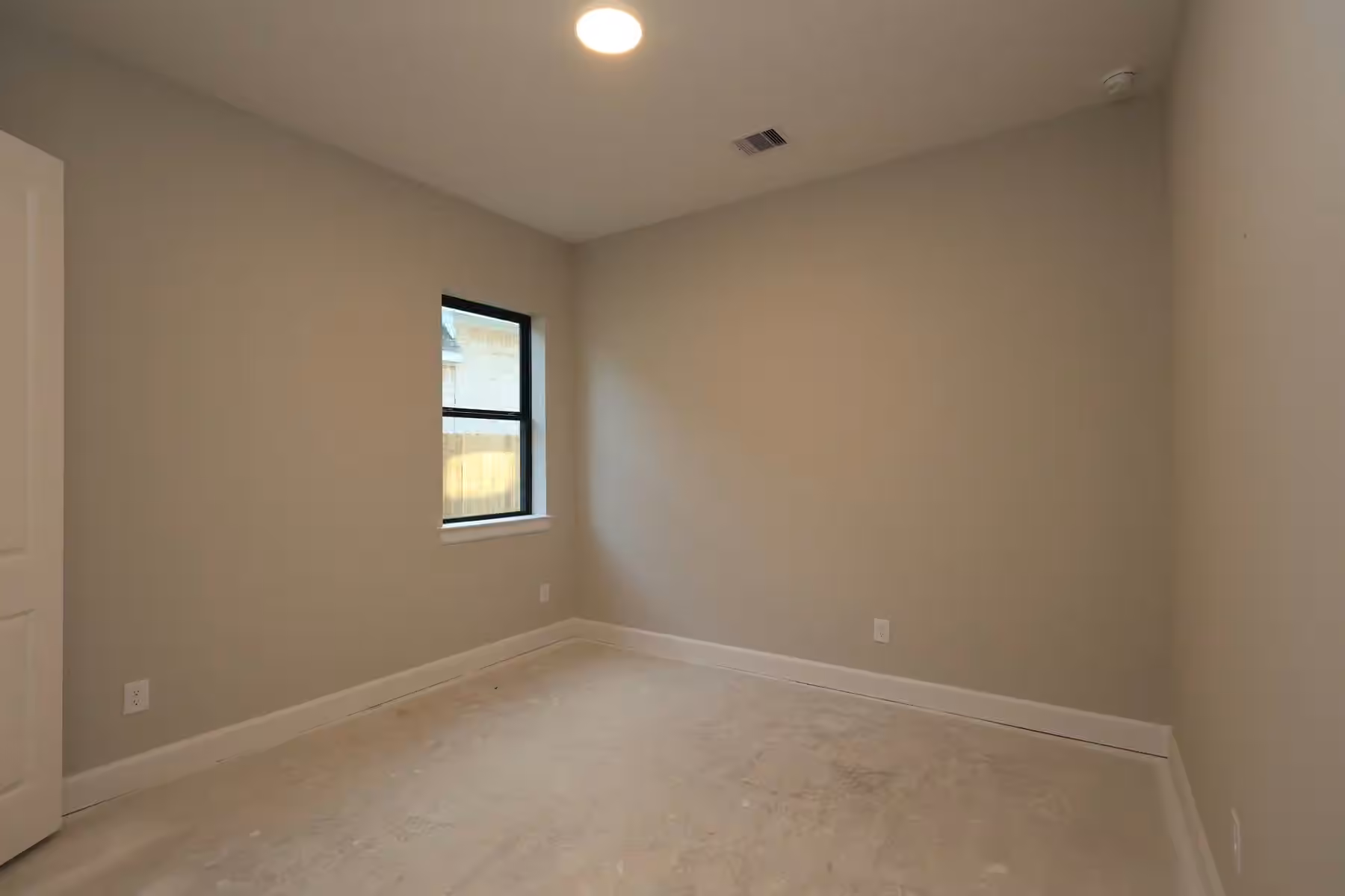 Photo 7 of 21924 Rolling Greens Road, Porter, TX