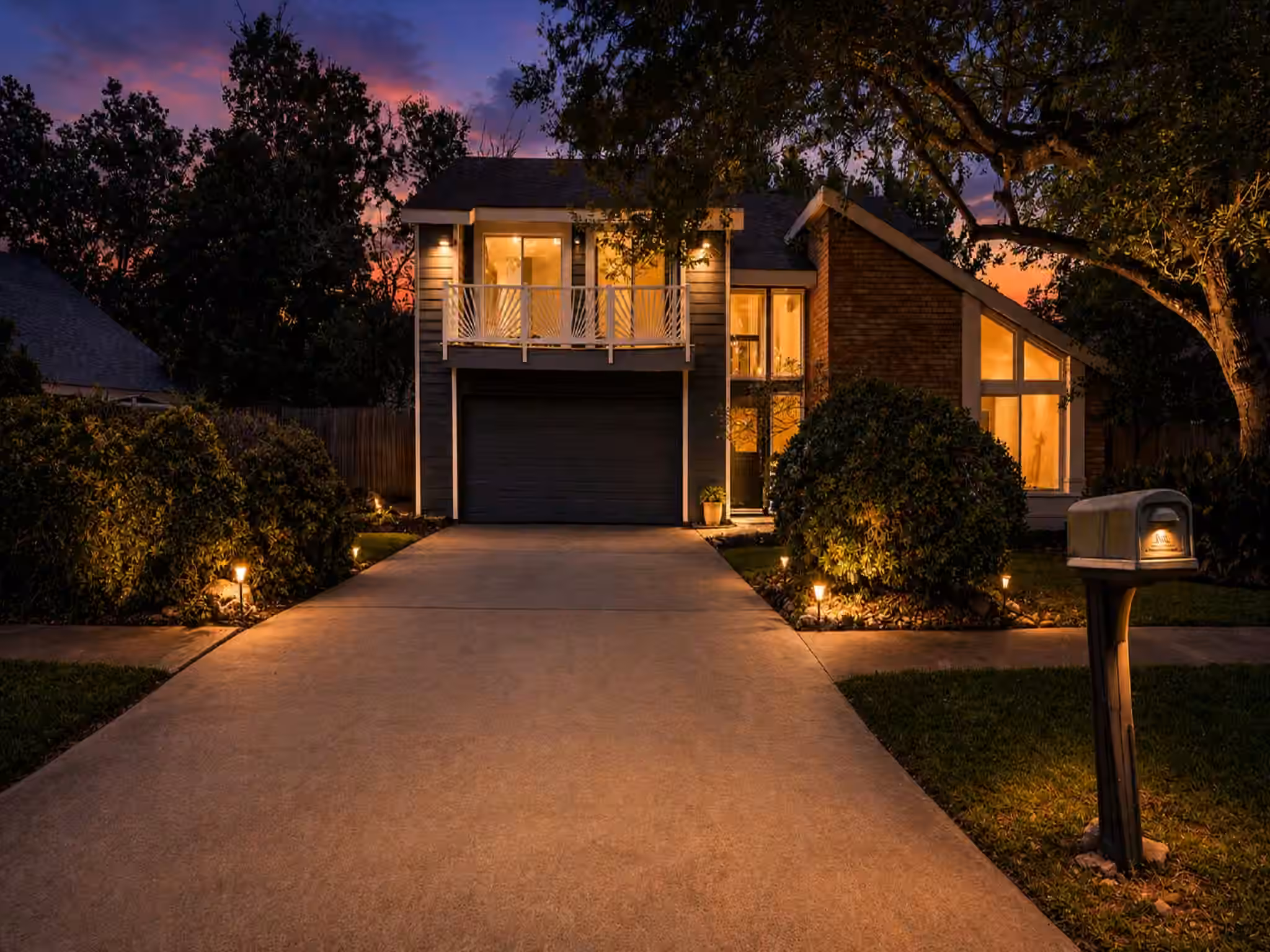 Photo 2 of 12826 Palm Desert Lane, Houston, TX