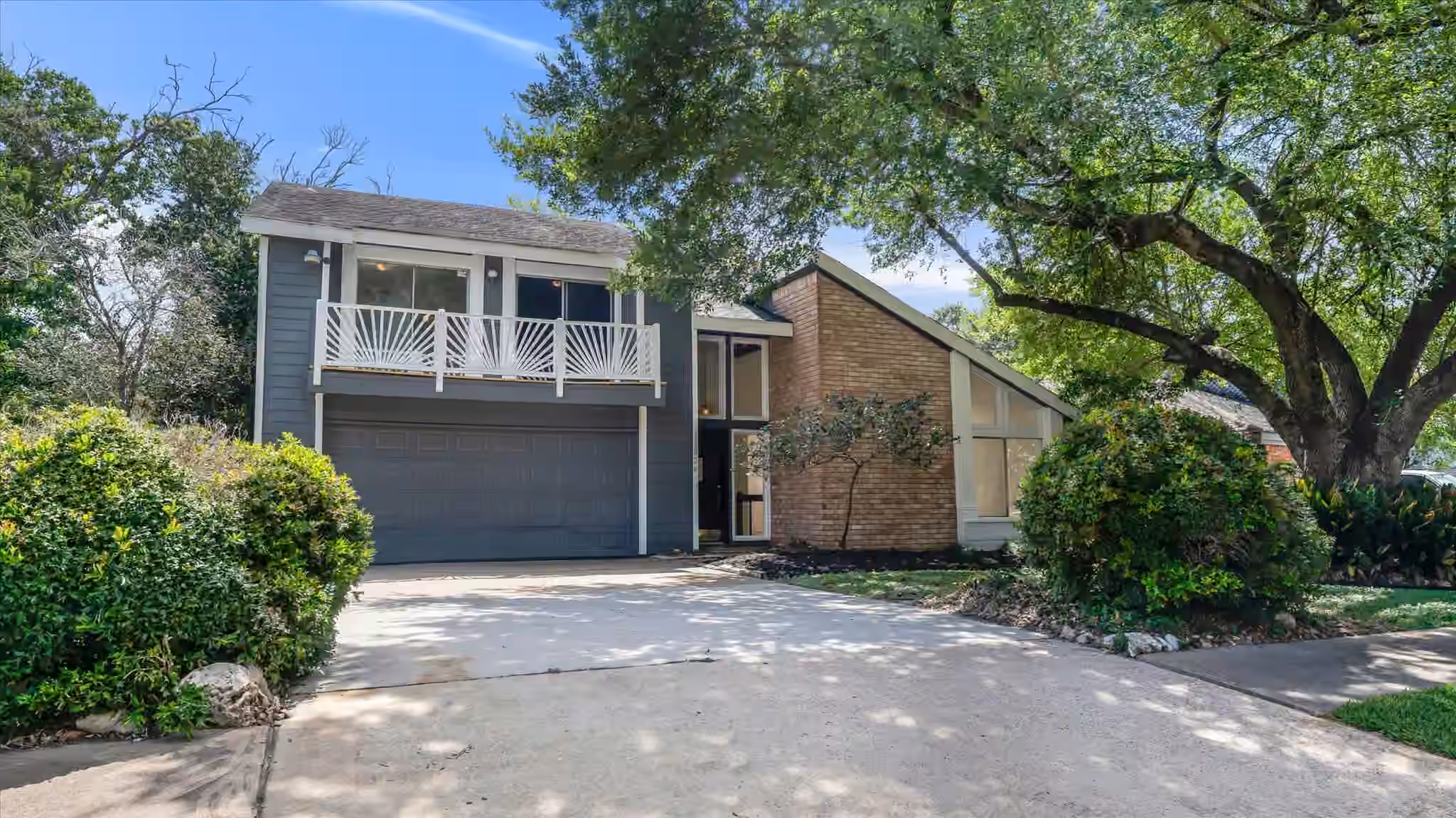 Photo 3 of 12826 Palm Desert Lane, Houston, TX