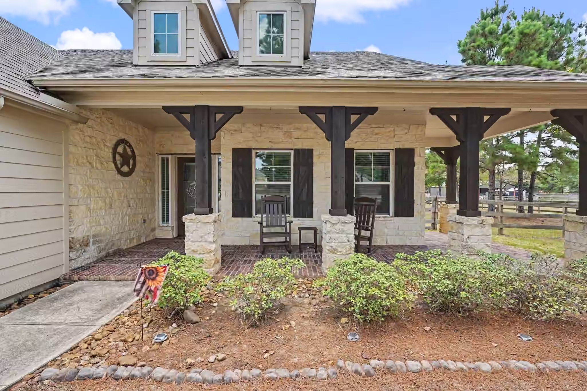 Photo 4 of 9175 Wapiti Trail, Conroe, TX