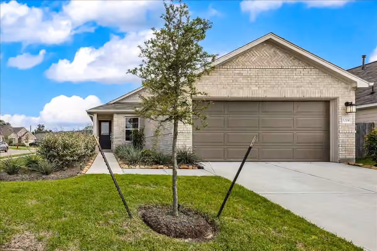 Photo 3 of 1224 Cavalry Junction Drive, Alvin, TX