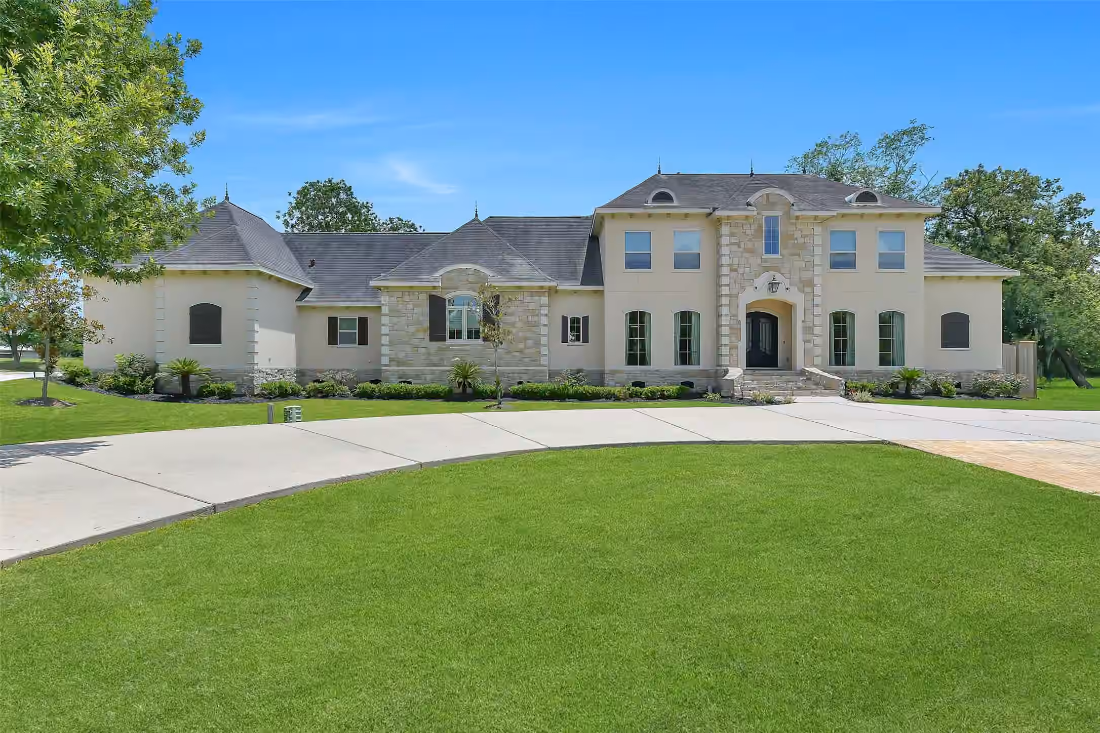 Photo of 2901 Green Tee Drive, Pearland, TX 77581