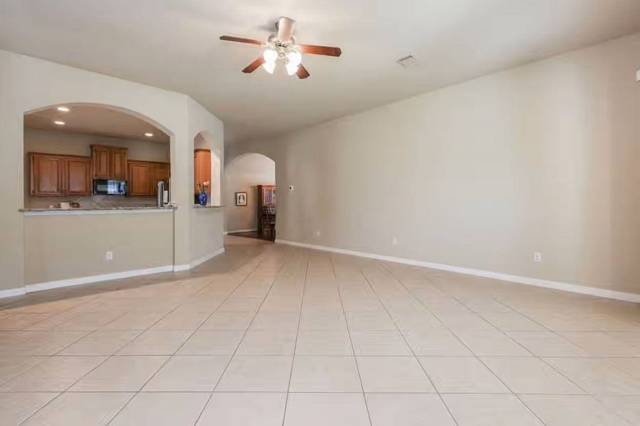 Photo 3 of 2307 Trinity Manor Lane, Richmond, TX