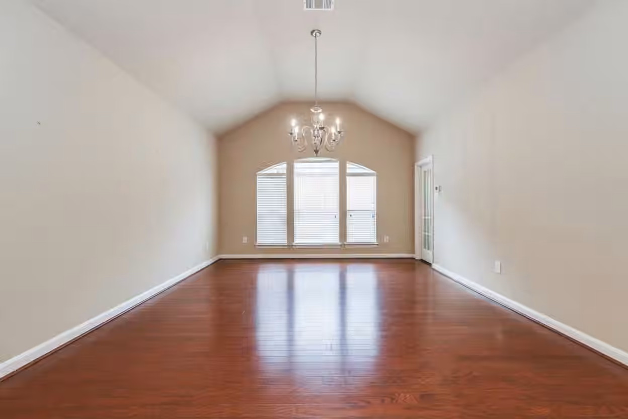 Photo 6 of 2307 Trinity Manor Lane, Richmond, TX