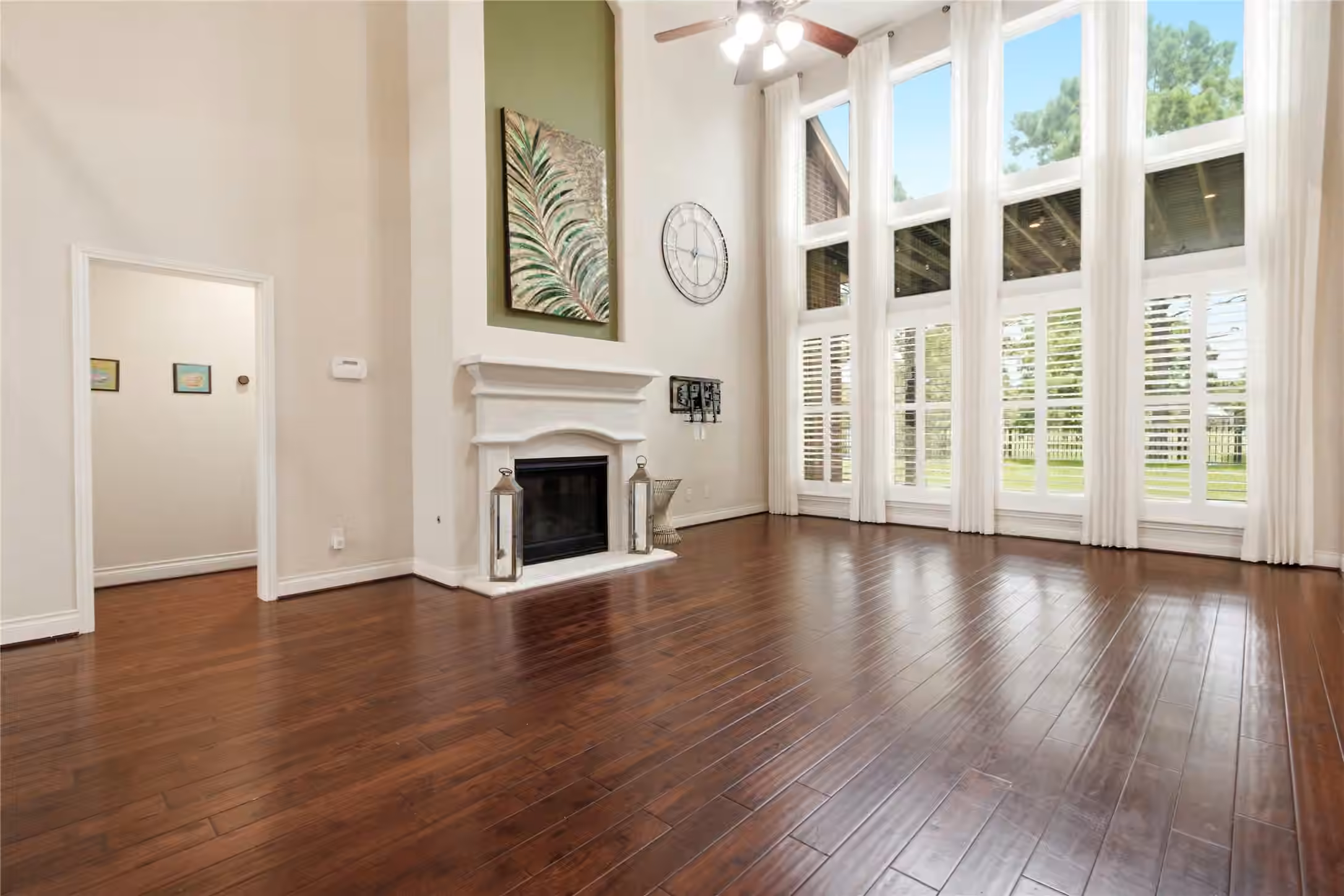 Photo 5 of 2405 Barton Shores Drive, Pearland, TX