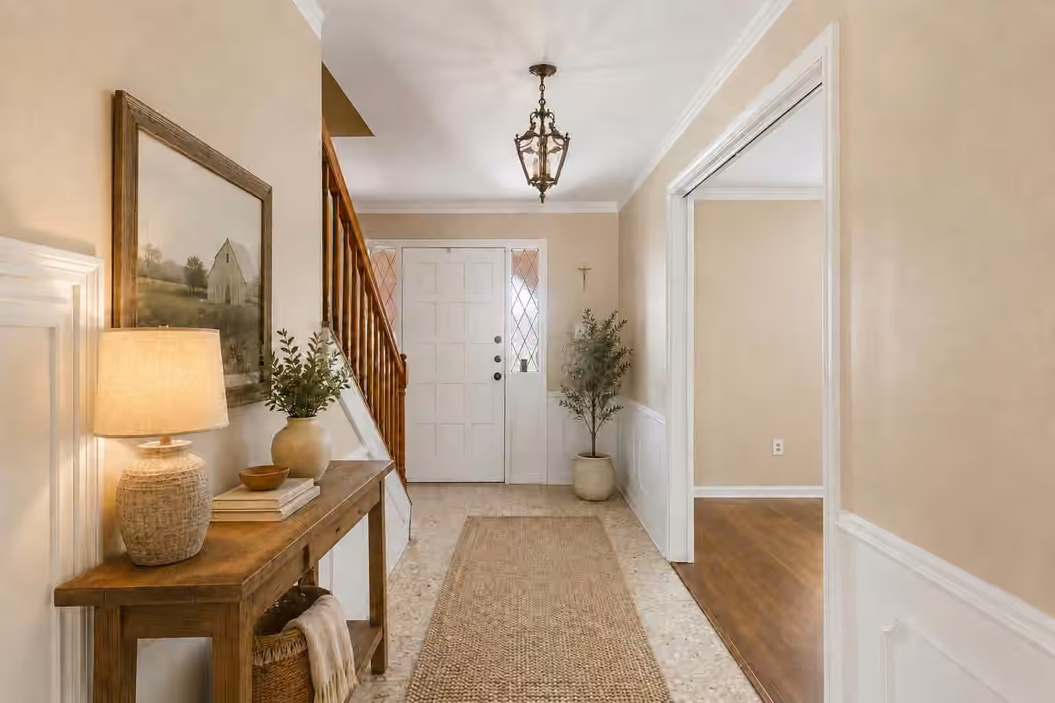 Photo 4 of 2210 Laurel Hill Drive, Kingwood, TX