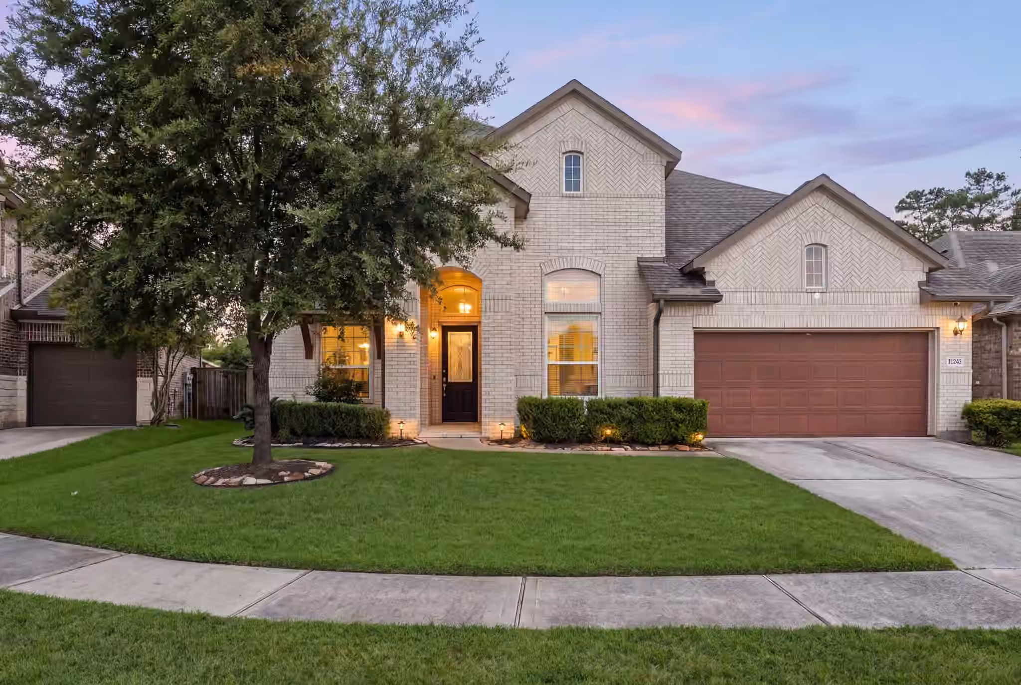Photo 2 of 12222 Brighton Brook Lane, Tomball, TX