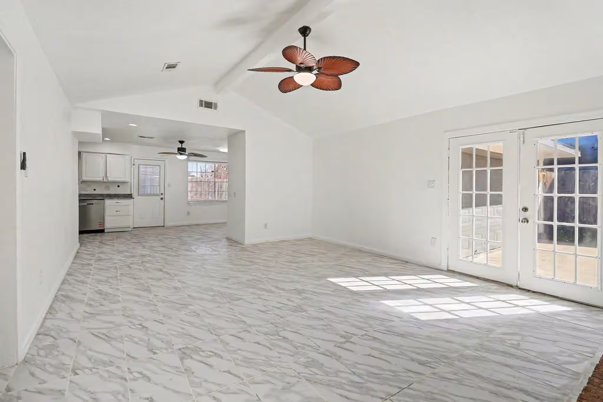 Photo 3 of 11219 Sagehill Drive, Houston, TX