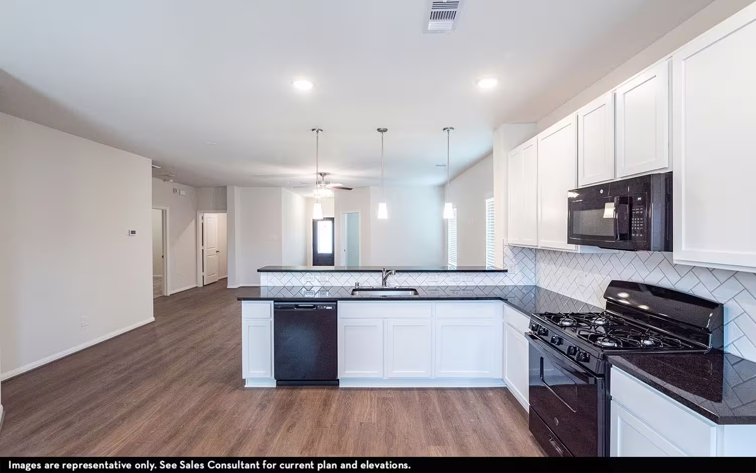 Photo 5 of 8023 Jasper Meadows Way, Angleton, TX