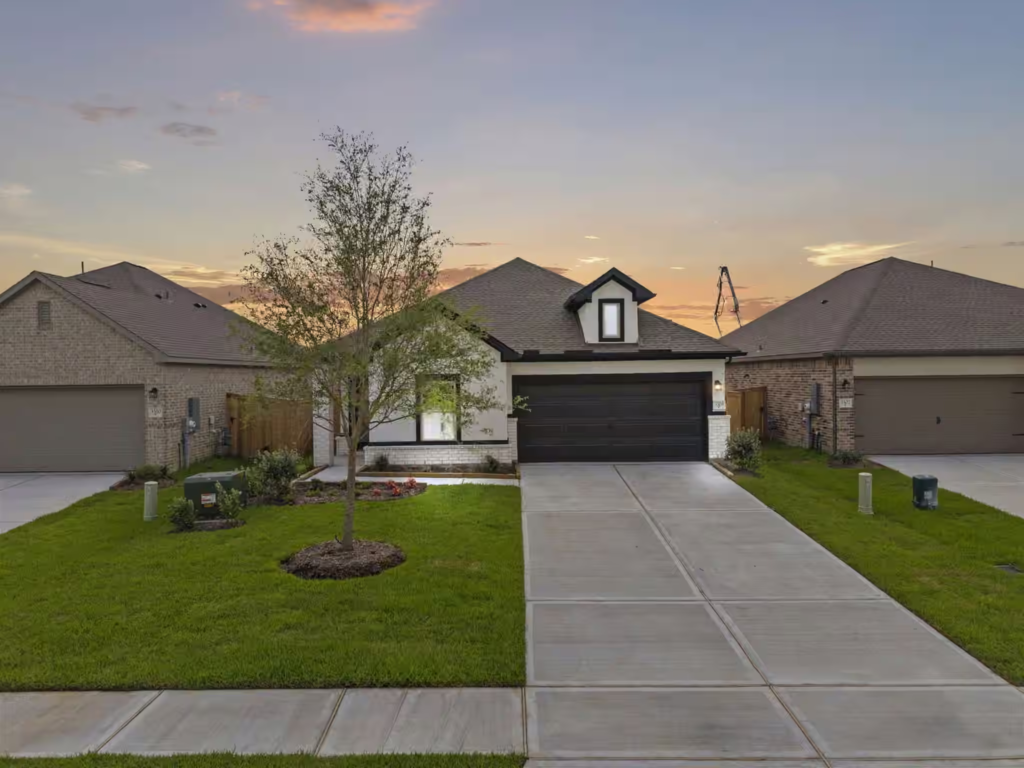 Photo of 3506 Atlas Point Lane, Angleton, TX 77515