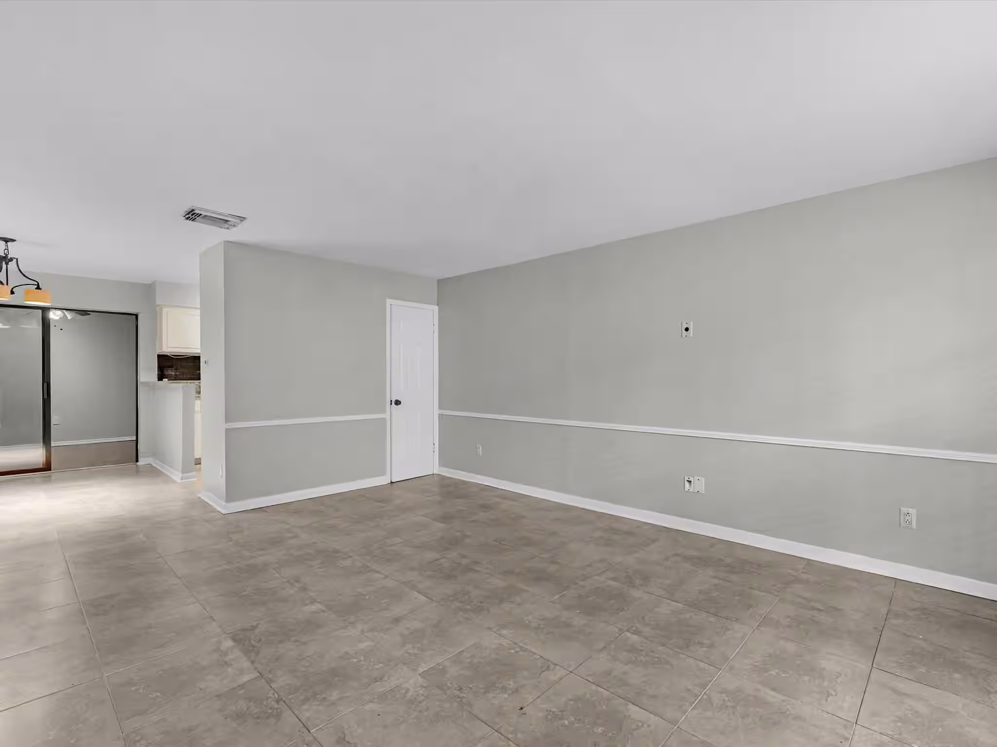 Photo 7 of 2647 Marilee Ln, Houston, TX