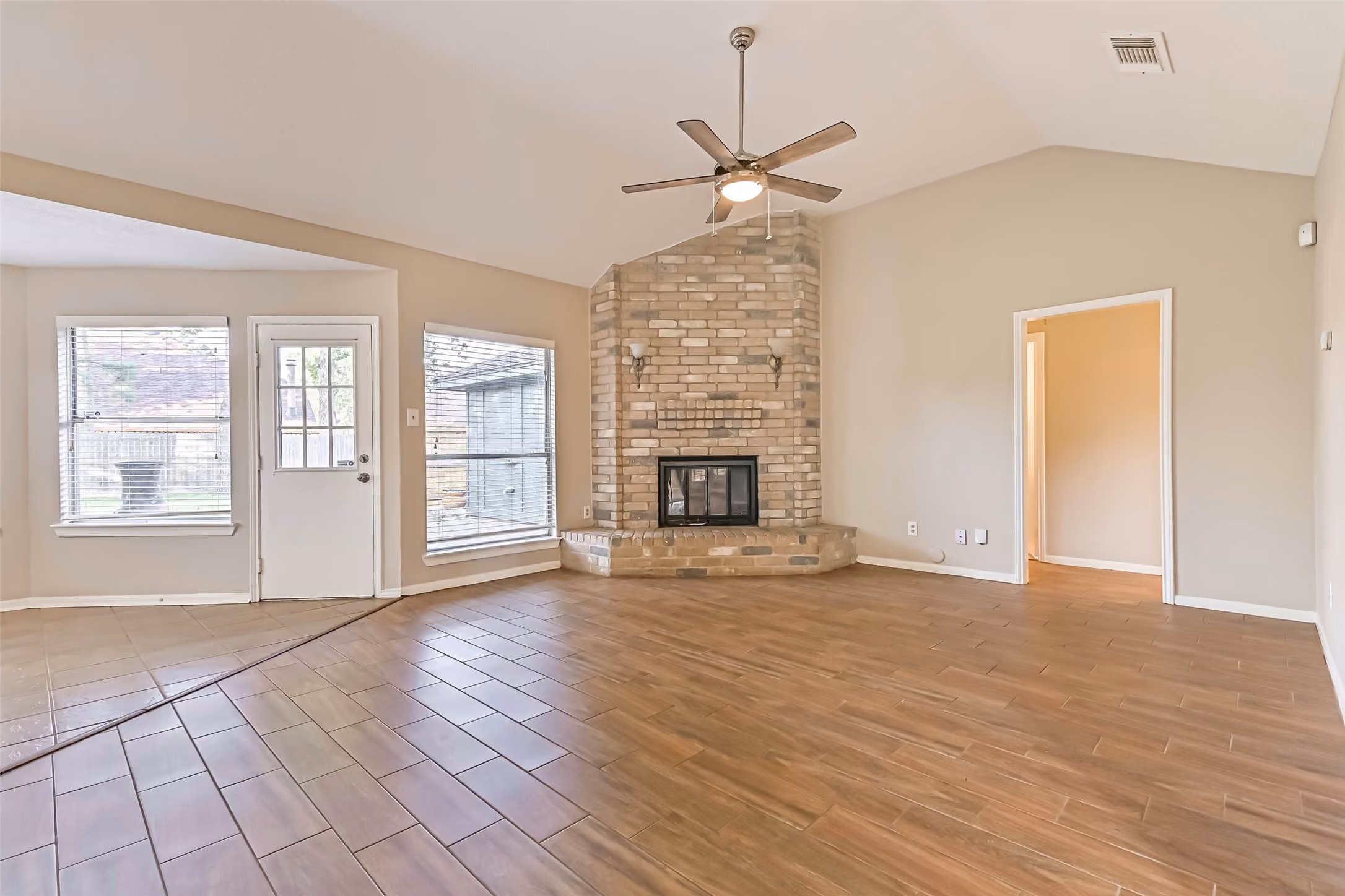 Photo 6 of 1504 Windsor Drive, Friendswood, TX