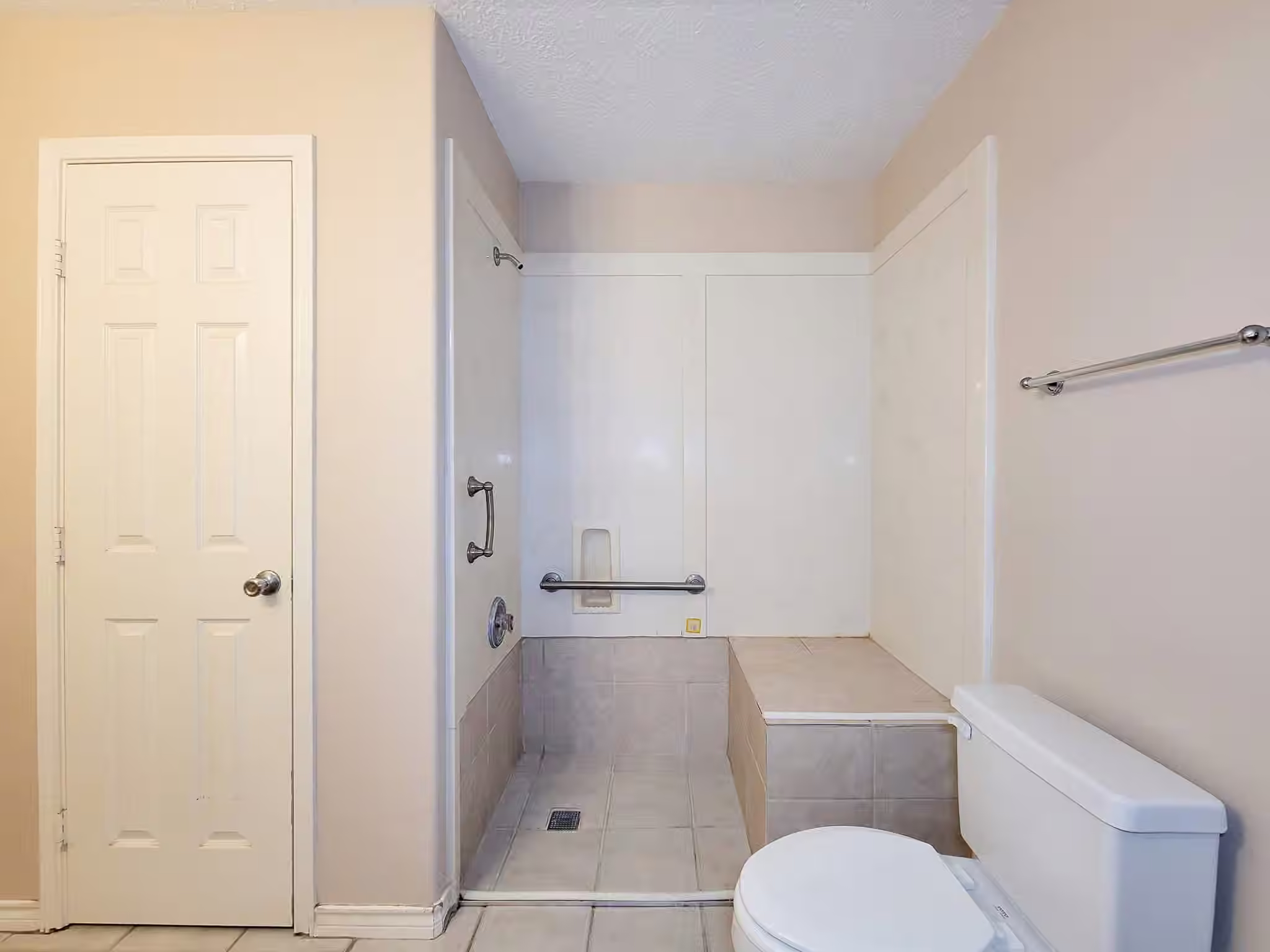 Photo 5 of 1000 Shell Avenue, Cleveland, TX