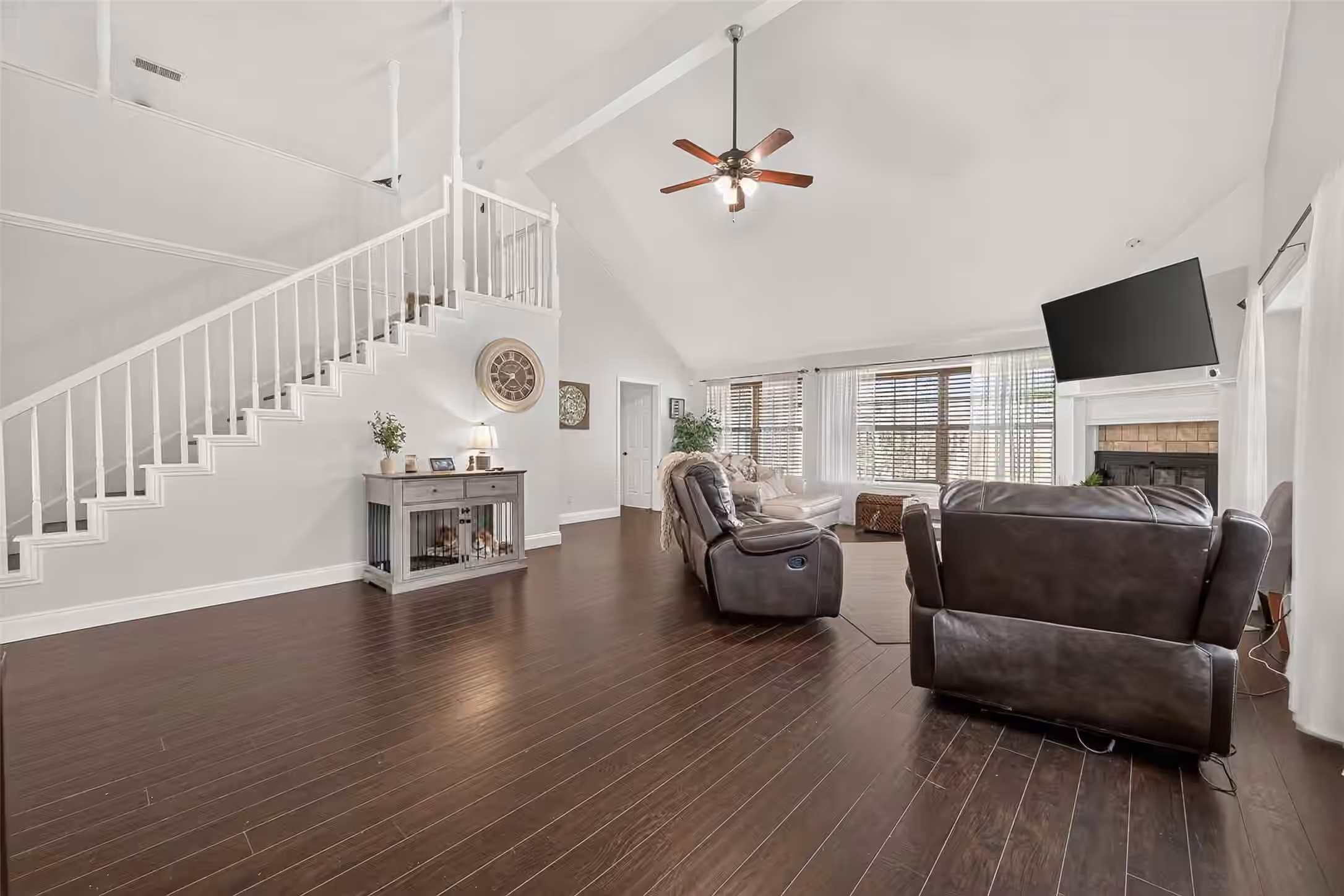 Photo 5 of 14715 Summerway Lane, Houston, TX