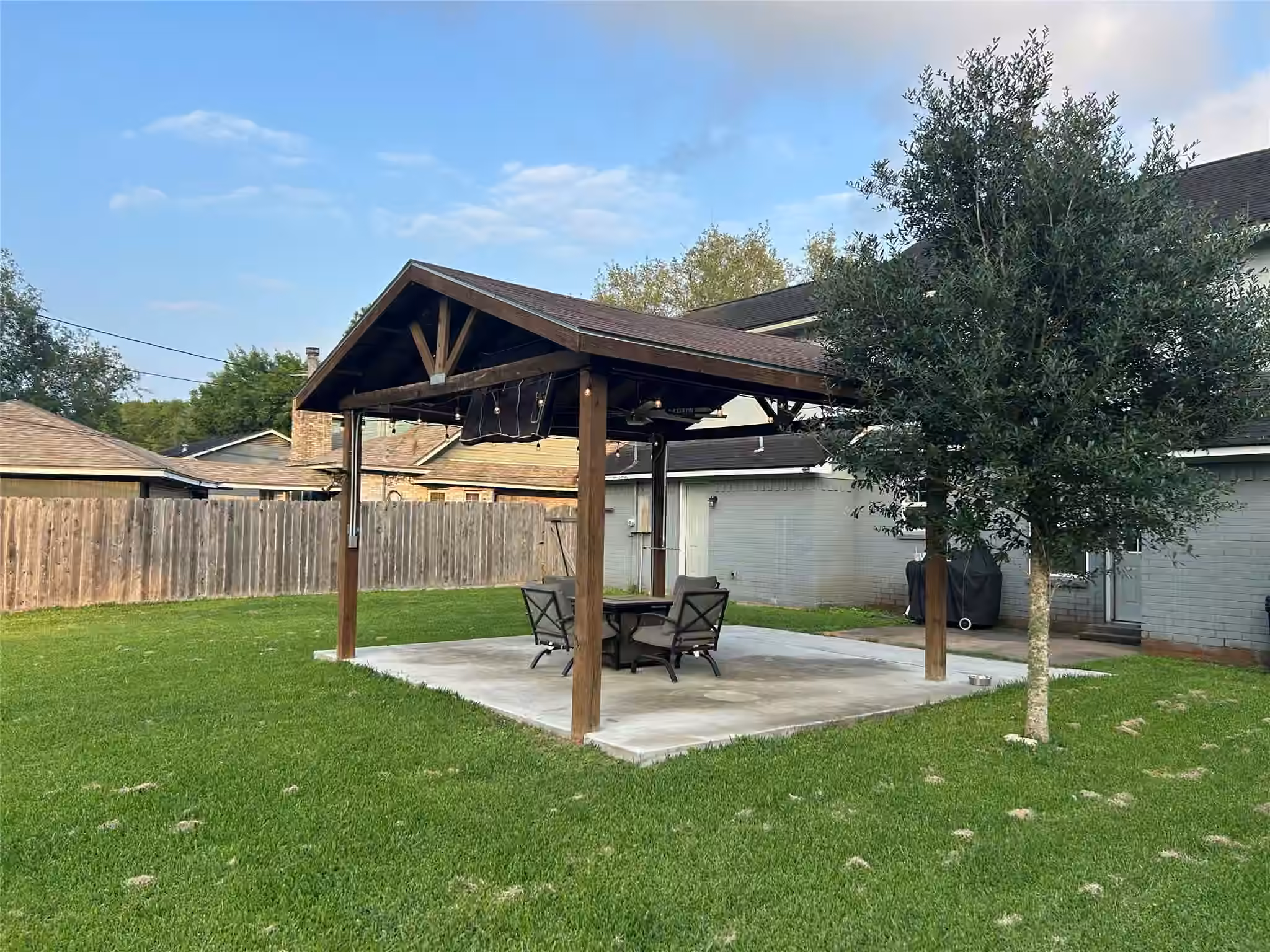 Photo 6 of 2809 La Mesa Street, Bay City, TX
