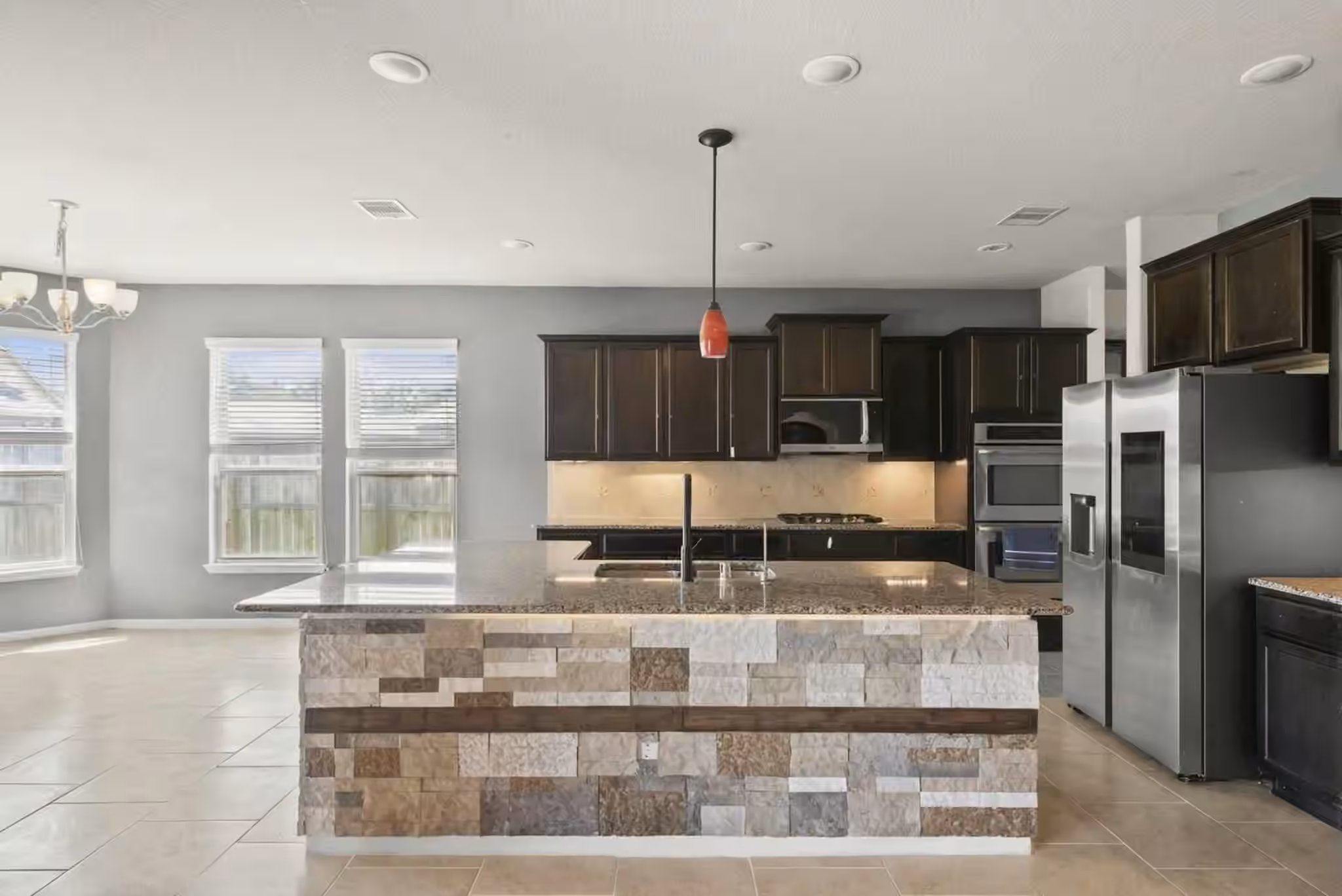 Photo 5 of 18035 Dorman Draw Lane, Houston, TX