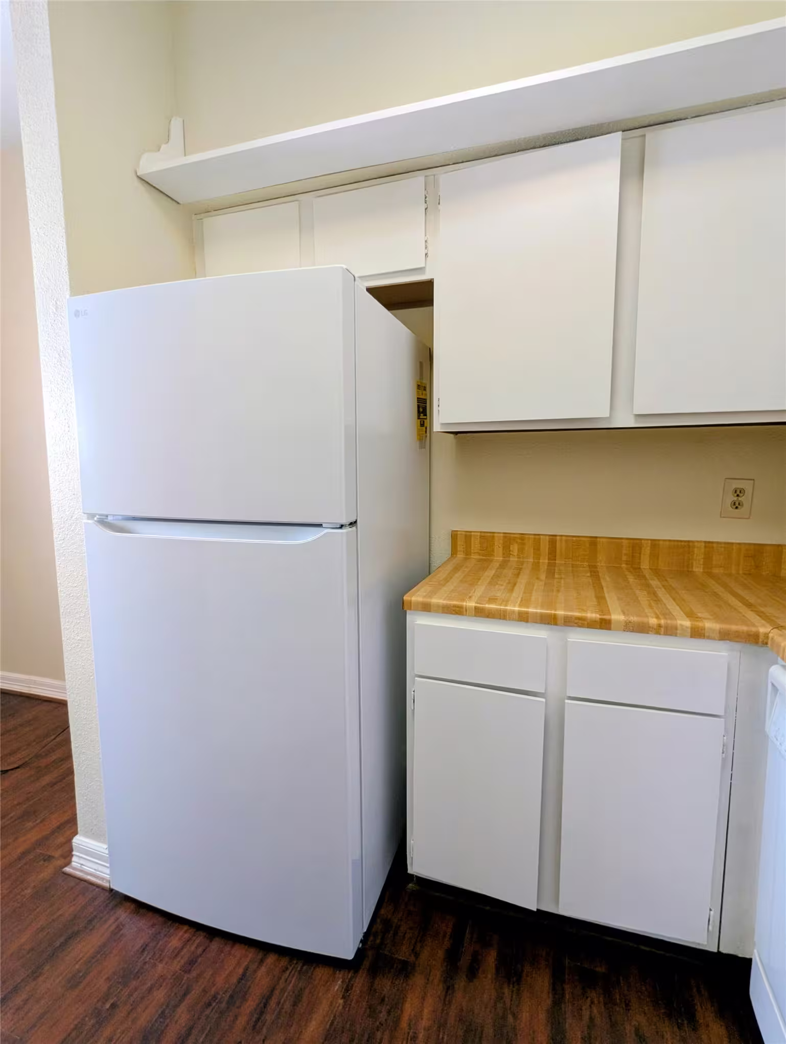 Photo 6 of 2011 Spenwick Drive 412, Houston, TX