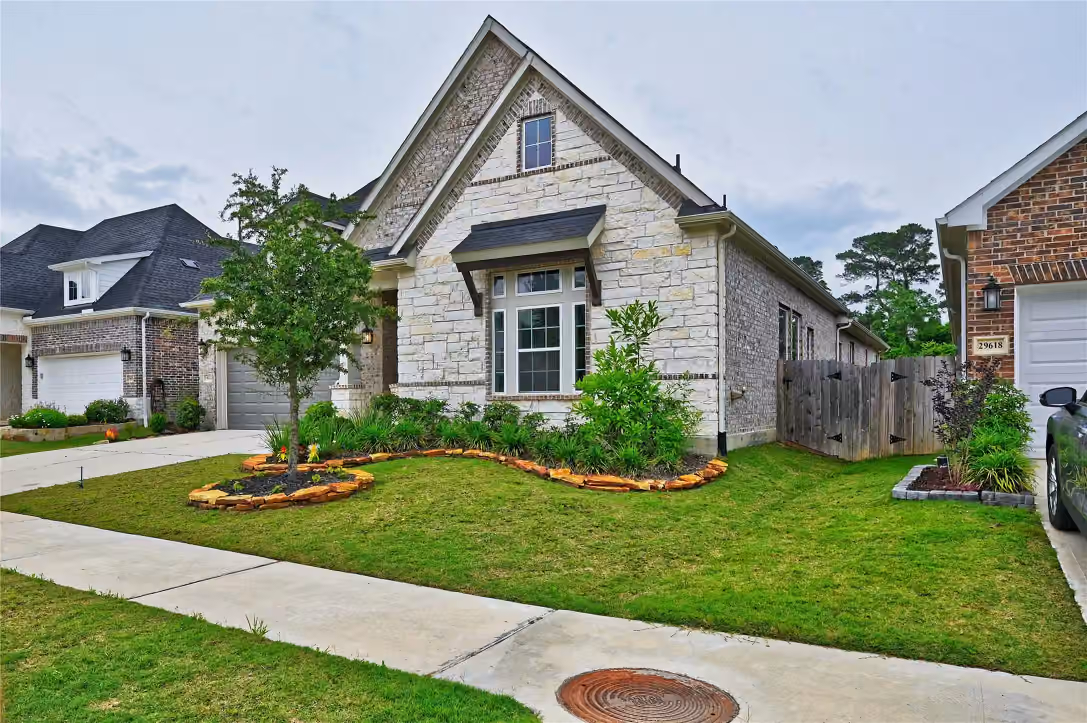 Photo 2 of 29622 Conifer Street, Tomball, TX
