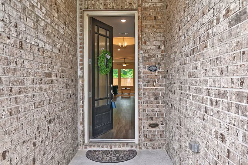 Photo 5 of 29622 Conifer Street, Tomball, TX