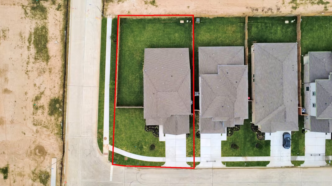 Photo 5 of 19003 Cape Capasso Drive, Hockley, TX