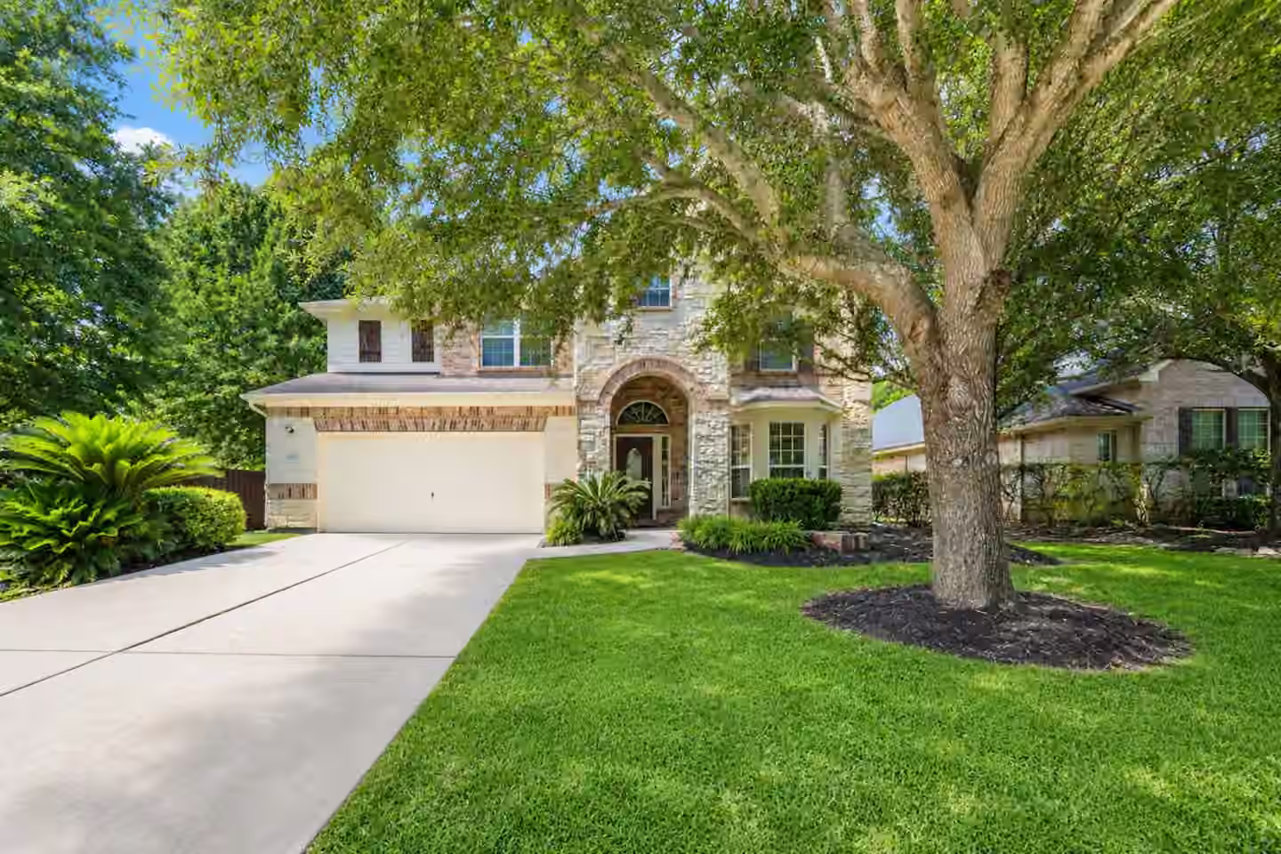 Photo of 10005 Willowmoor Lane, Brookshire, TX 77423