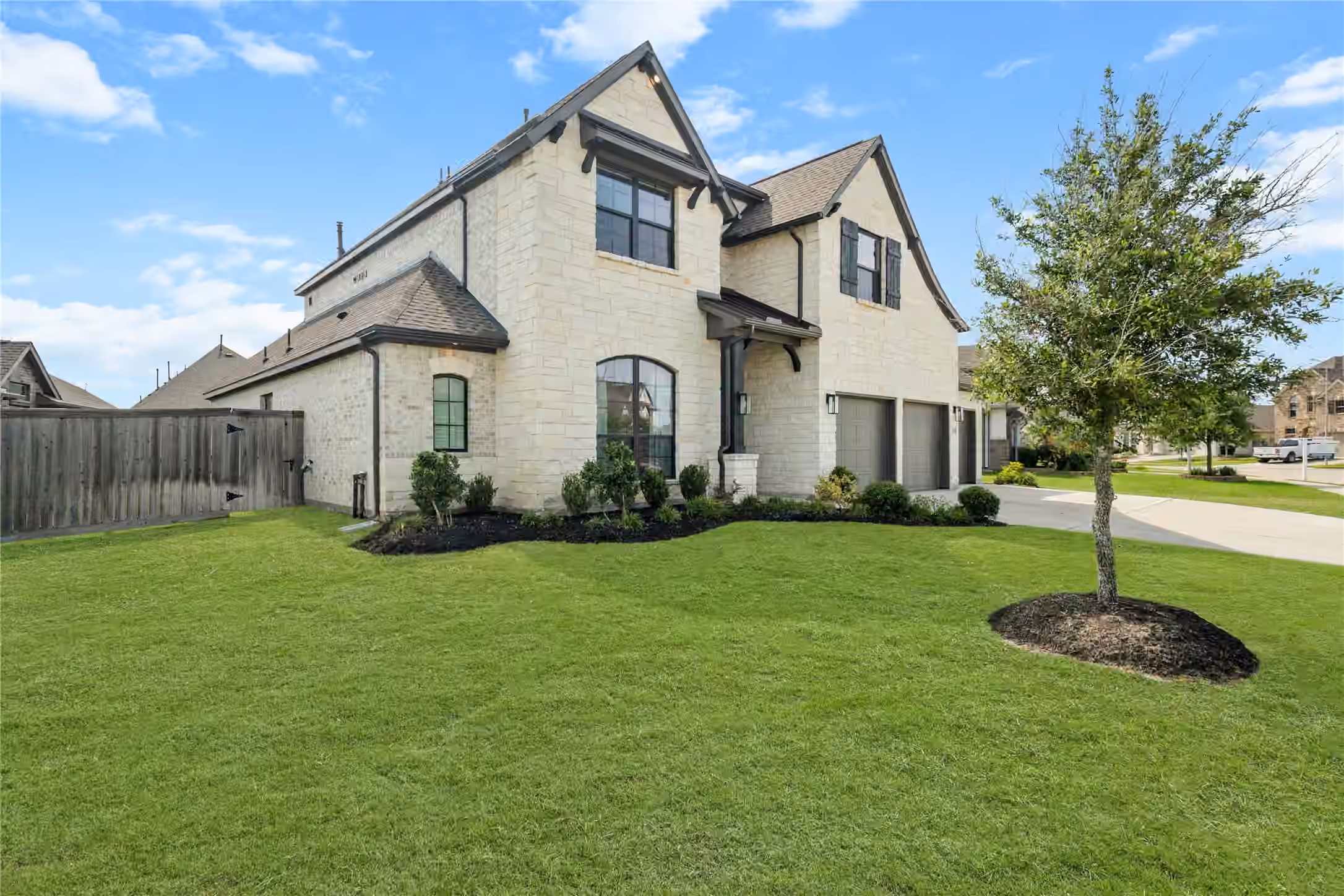 Photo 4 of 26223 Polaris Rise Lane, Richmond, TX