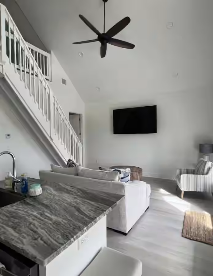 Photo 5 of 973 ALBERDIE Drive, Crystal Beach, TX