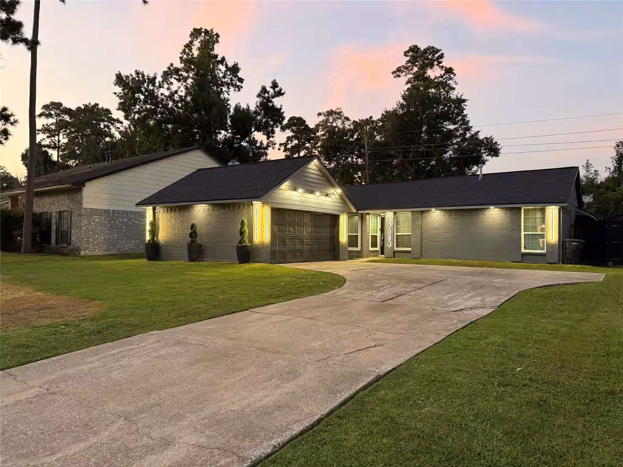 Photo 2 of 17314 Huntersglen Circle, Humble, TX