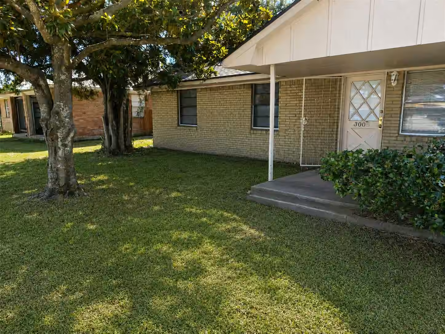 Photo 2 of 3005 Somerset, Texas City, TX