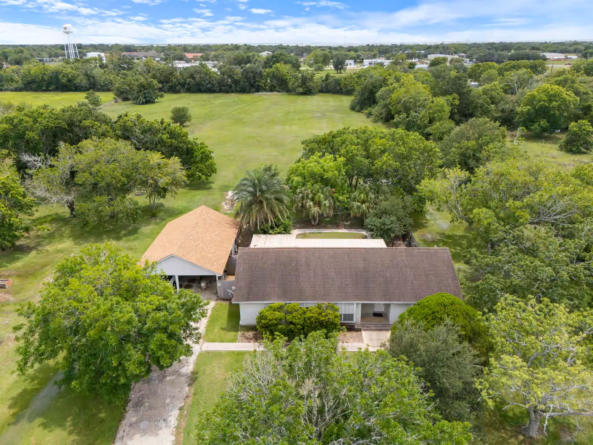 Photo 5 of 1103 Green Avenue, Palacios, TX