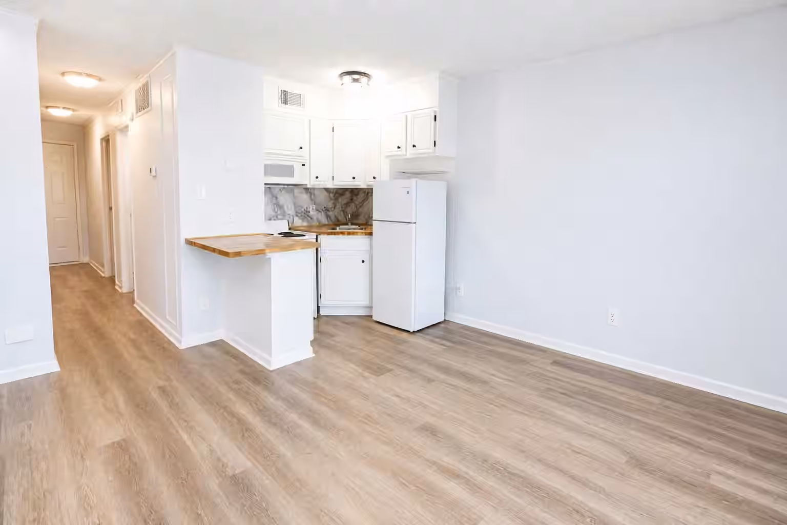 Photo 2 of 6102 Seawall Boulevard 213, Galveston, TX