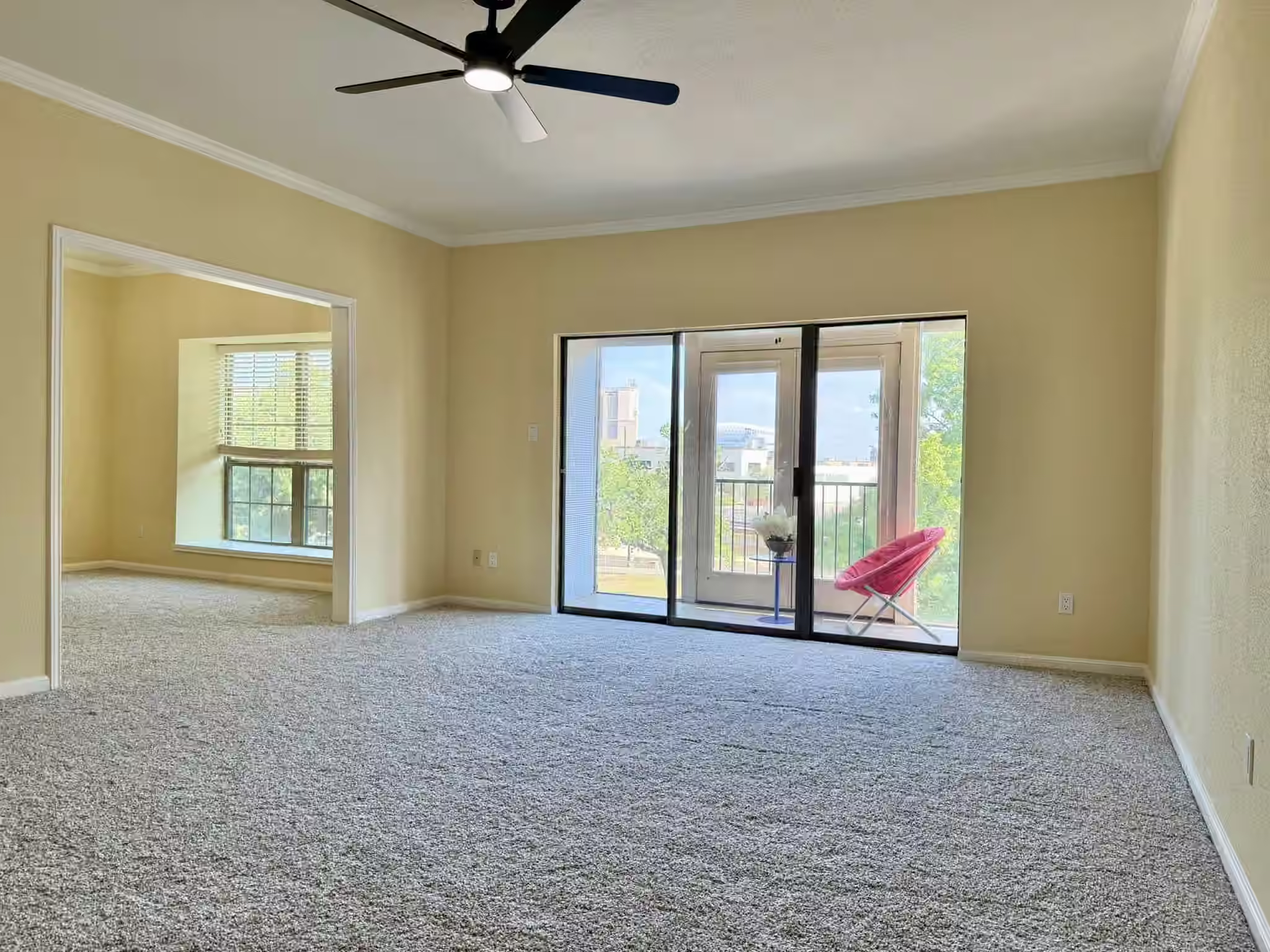 Photo 5 of 2400 N Braeswood Boulevard 318, Houston, TX