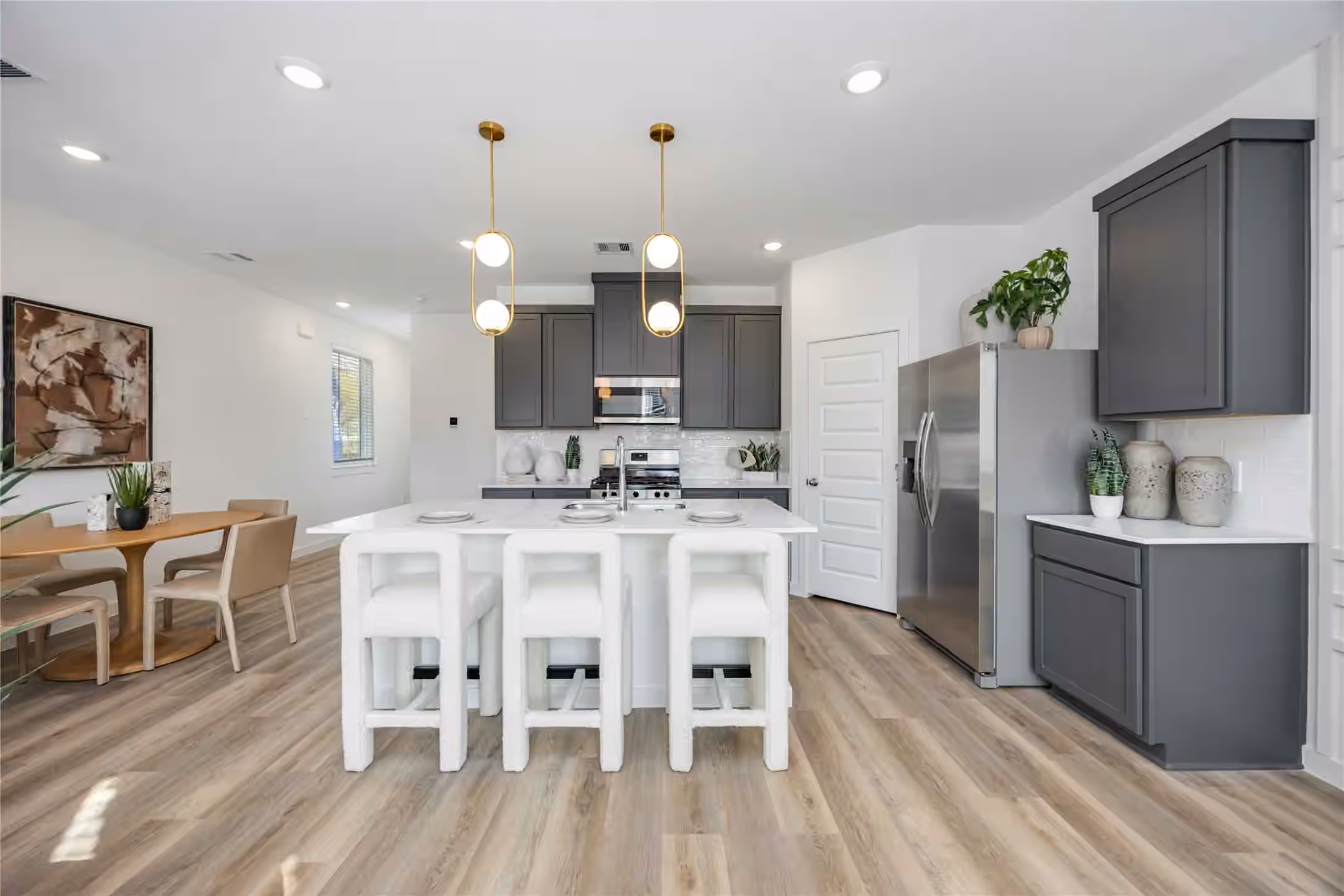 Photo 5 of 969 Mansfield Street, Houston, TX