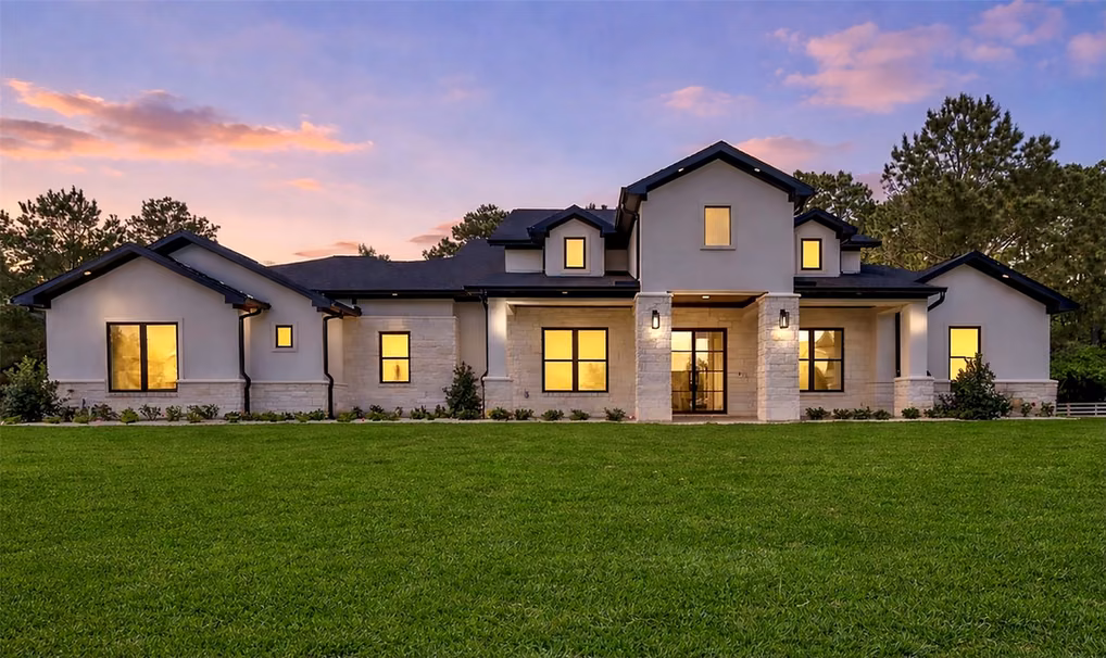Photo of 22420 Meadowhurst Circle W, Tomball, TX 77377