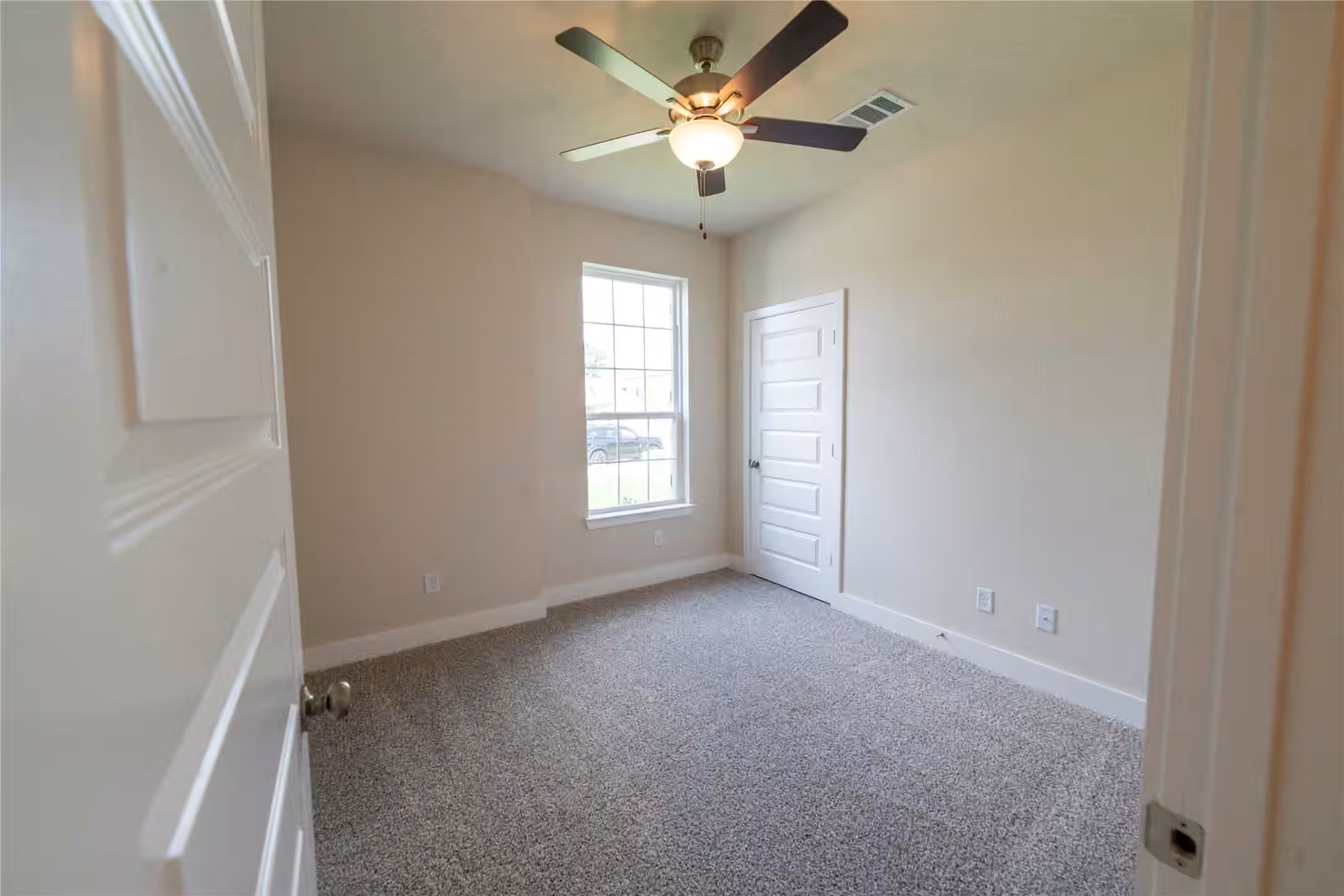 Photo 6 of 2051 Winepress Road, Brenham, TX