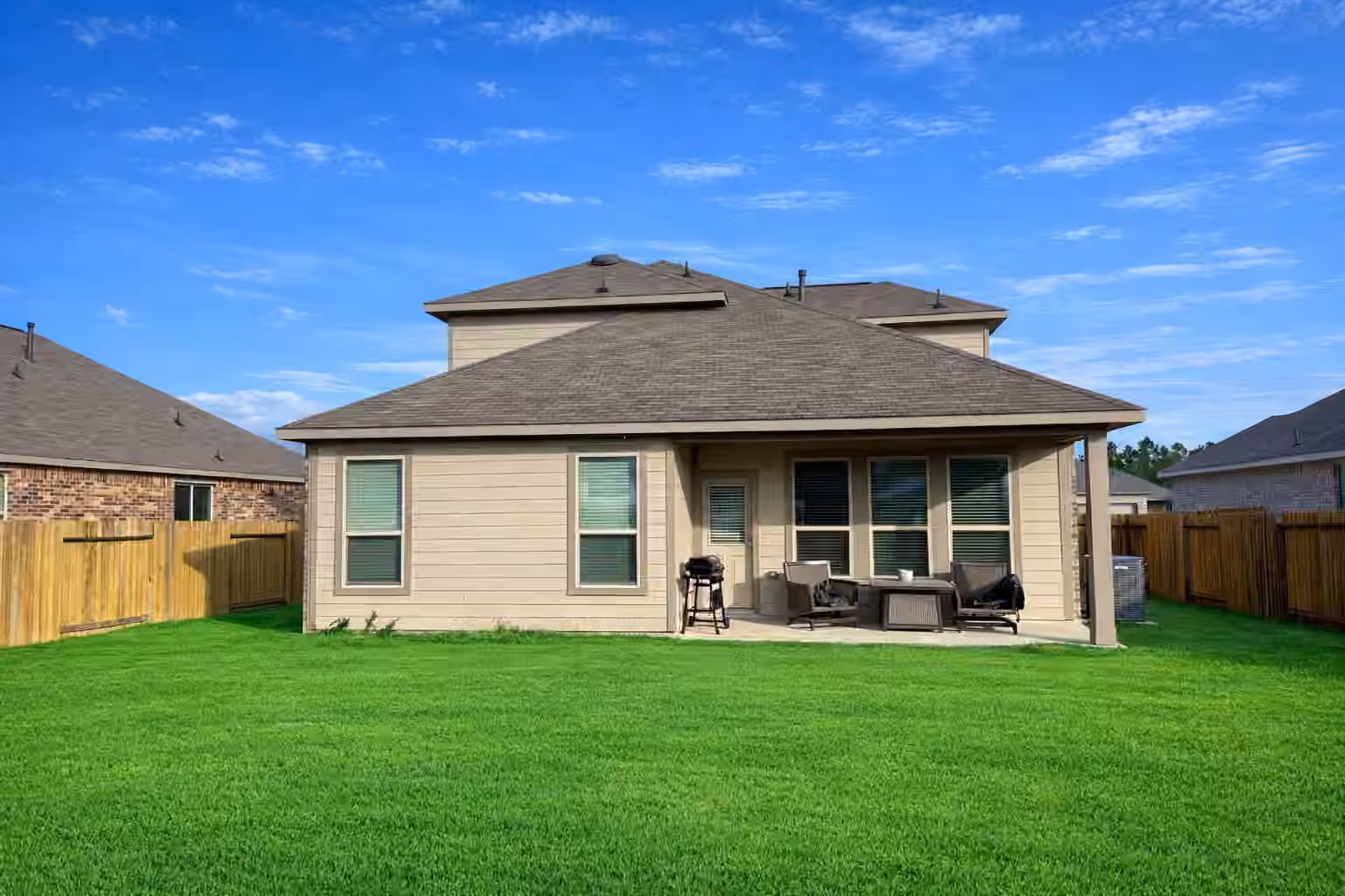 Photo 3 of 26016 BABE RUTH DRIVE, Splendora, TX