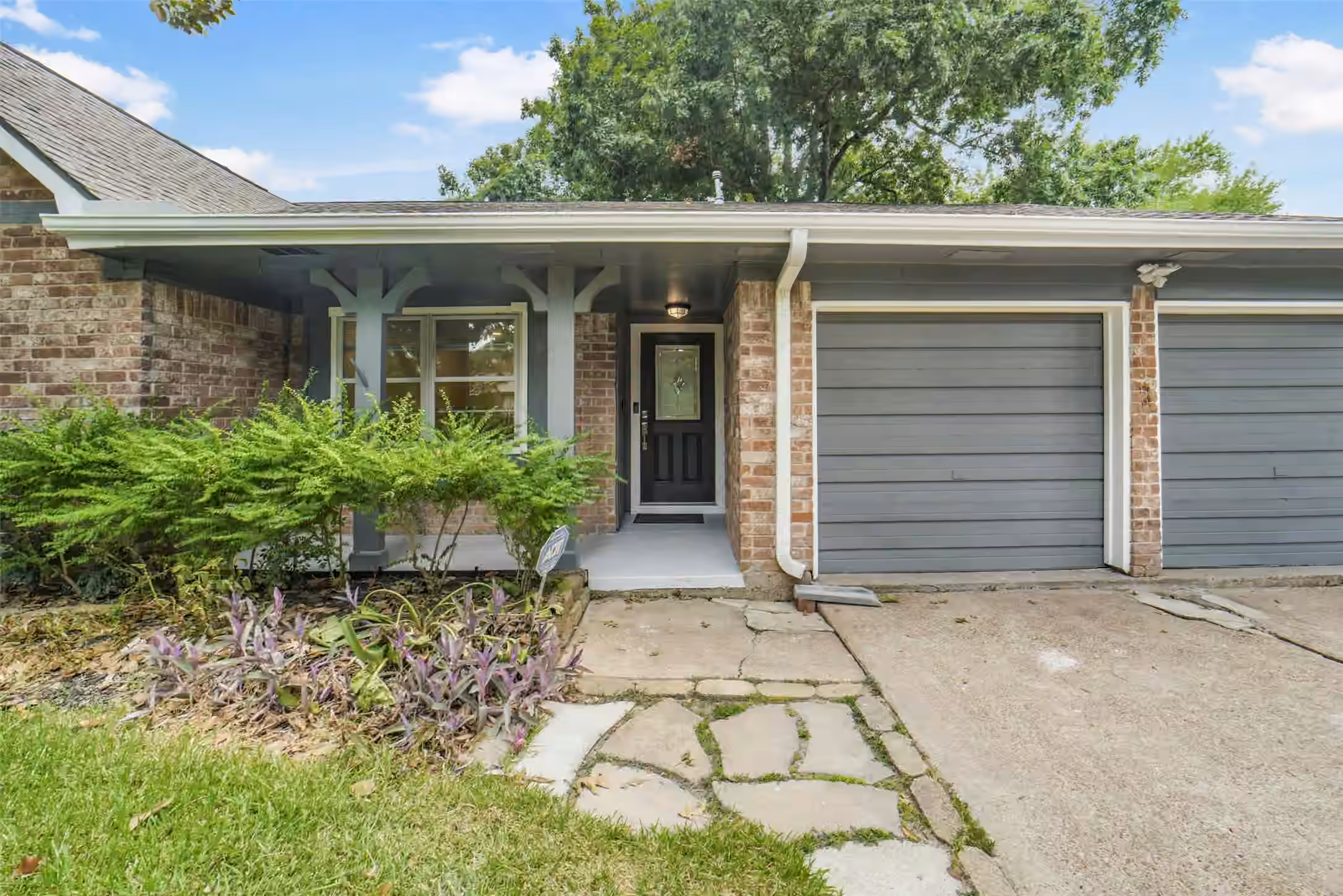 Photo 2 of 12307 Waldemar Drive, Houston, TX