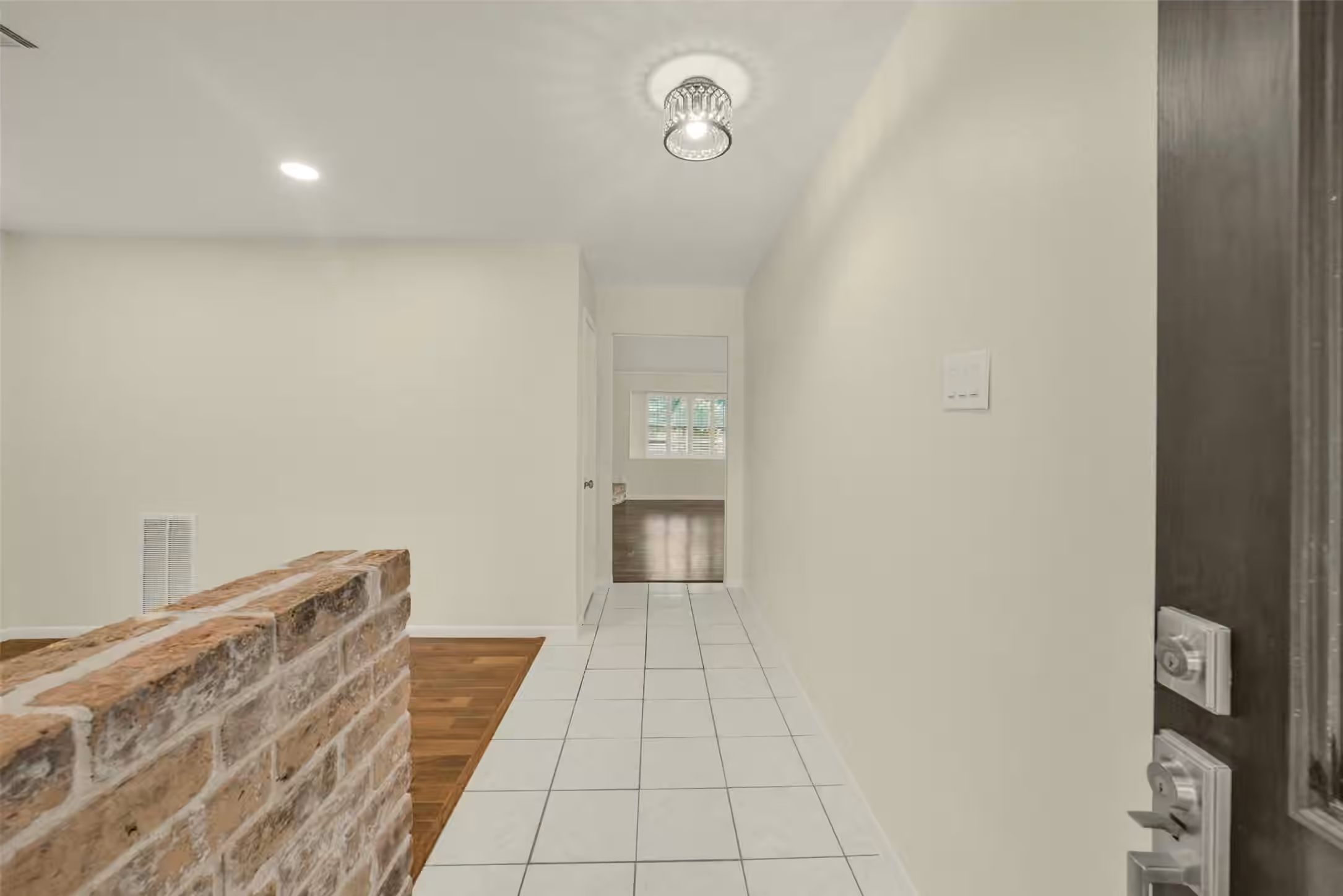 Photo 3 of 12307 Waldemar Drive, Houston, TX