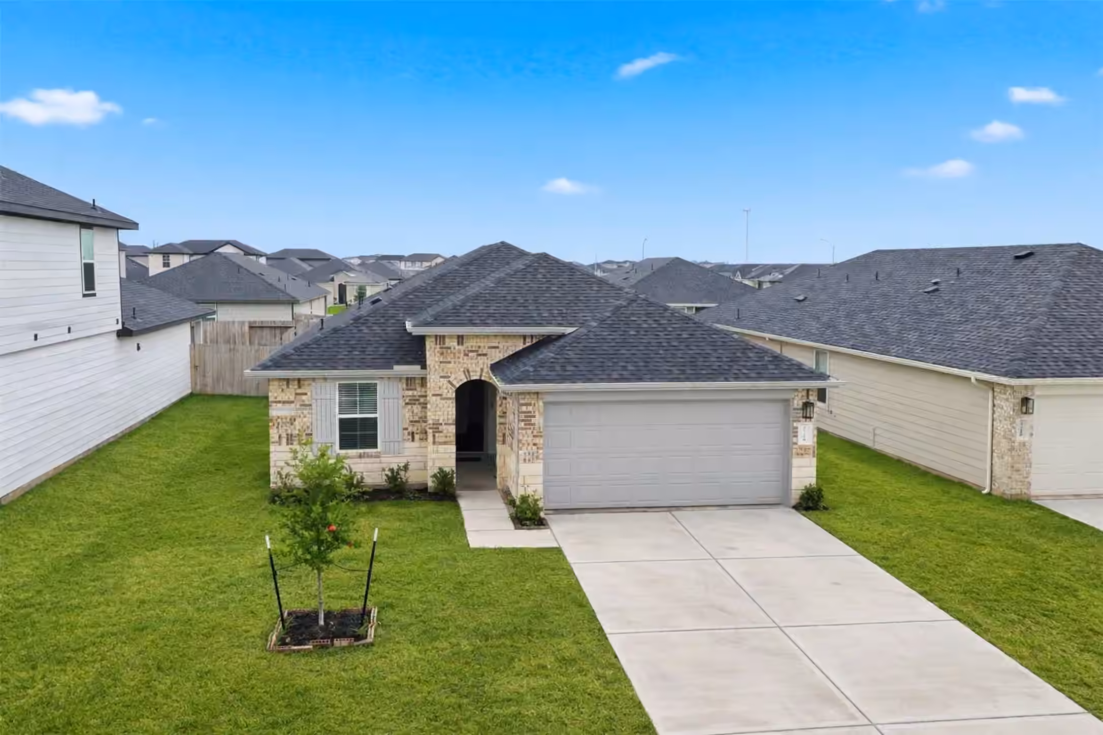 Photo 2 of 4214 Berwick Park Lane, Fulshear, TX