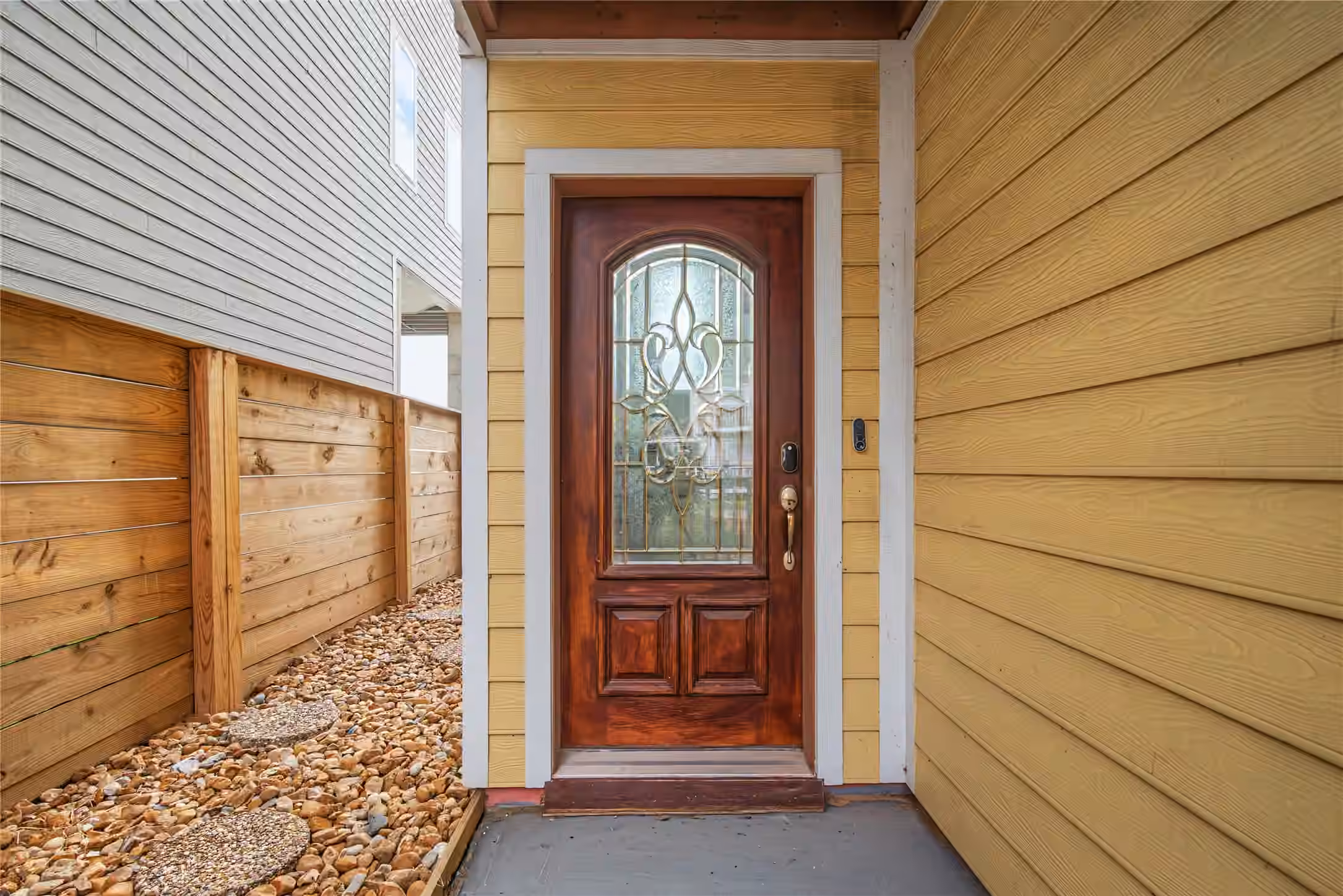 Photo 3 of 804 Bay Avenue, Kemah, TX
