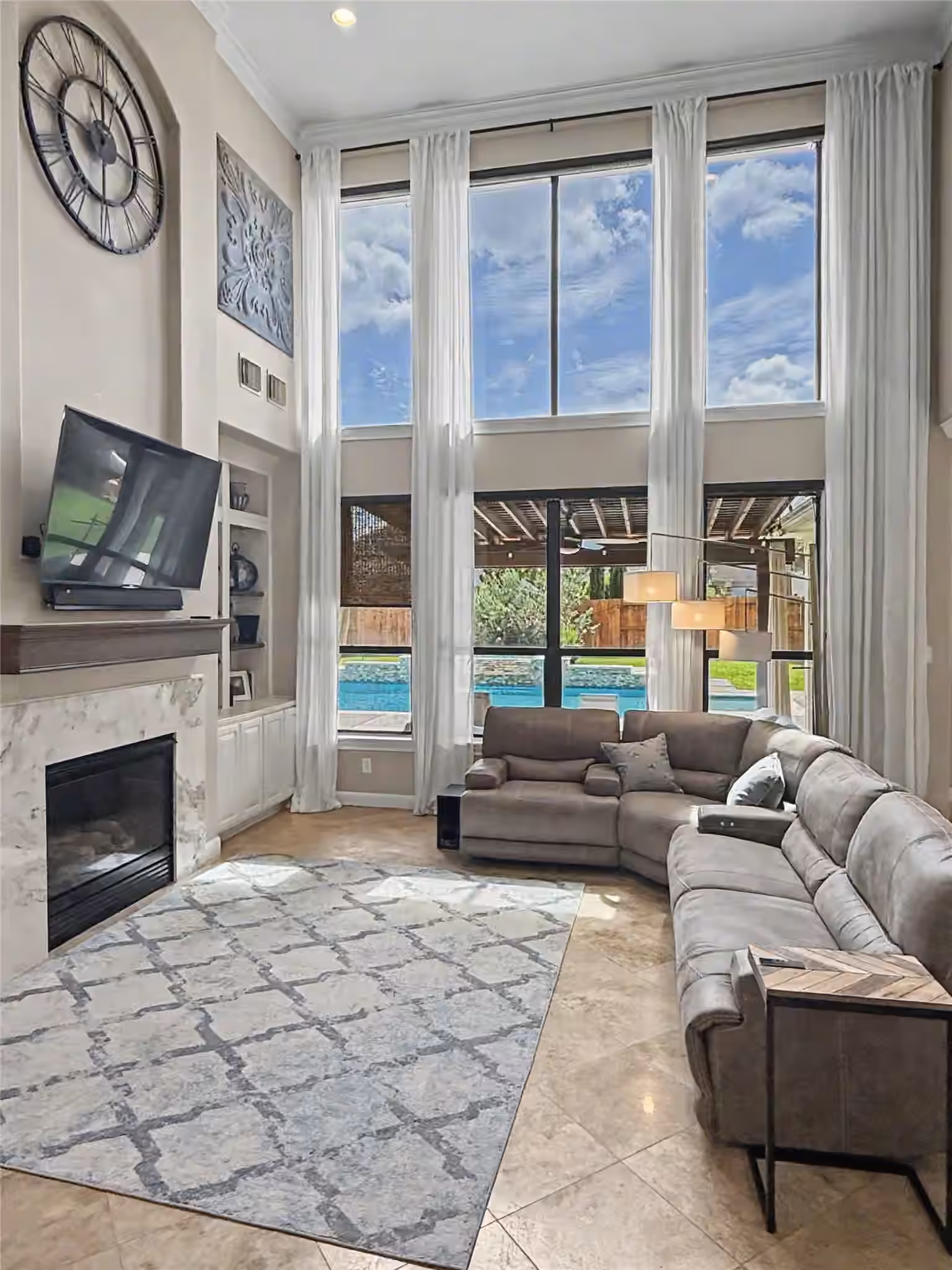 Photo 3 of 5910 Hawthorne Garden Way, Katy, TX