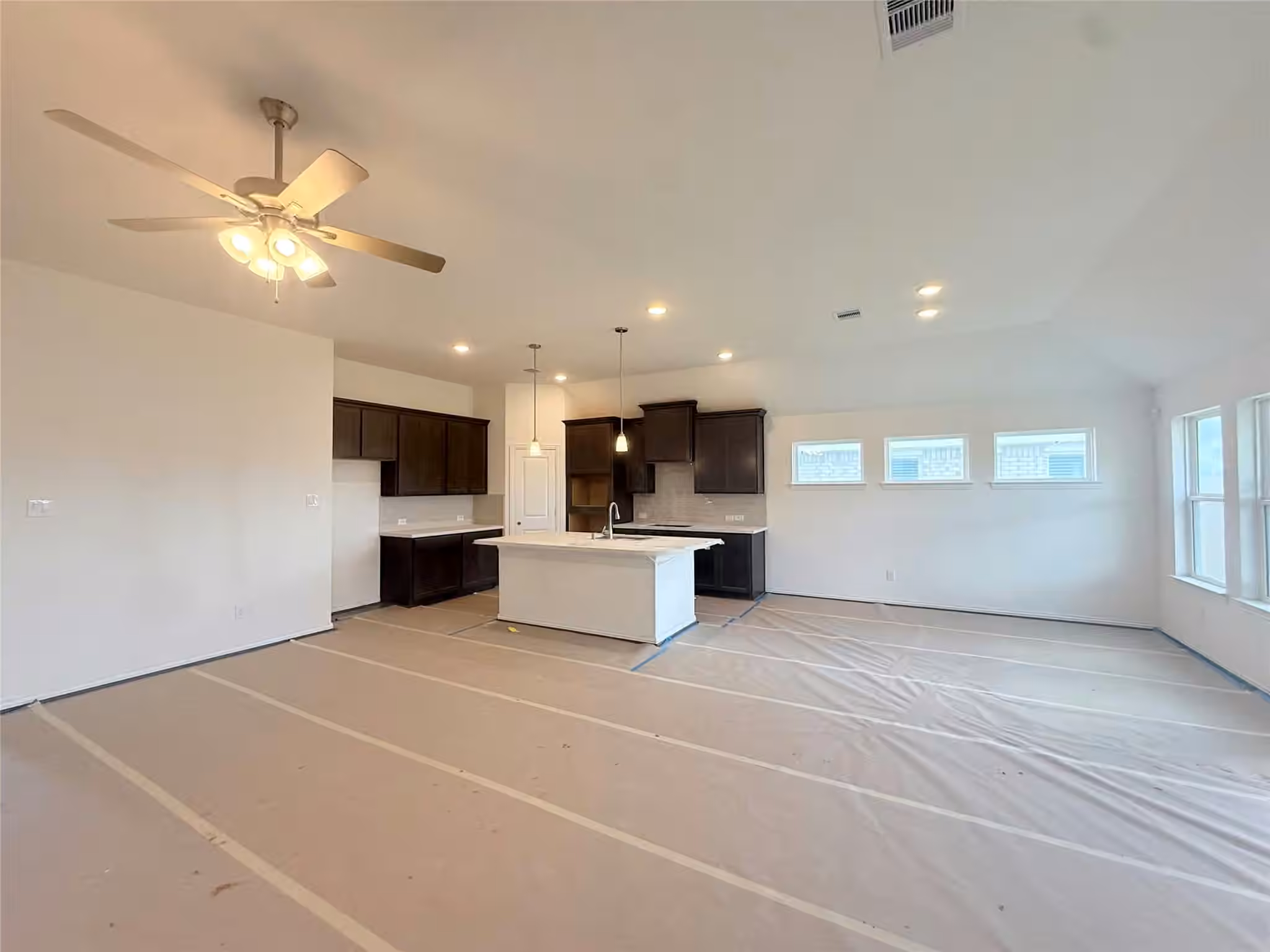 Photo 4 of 4760 Bakers Landing Drive, Katy, TX