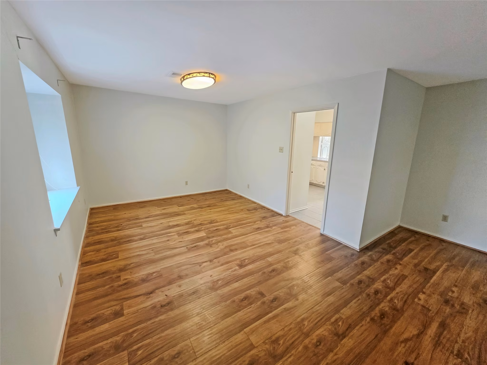 Photo 7 of 10806 Inwood Drive, Houston, TX