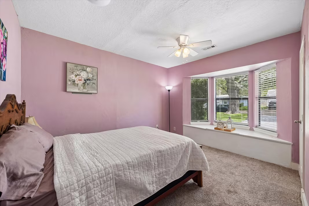 Photo 7 of 1517 Wayside Drive, Texas City, TX