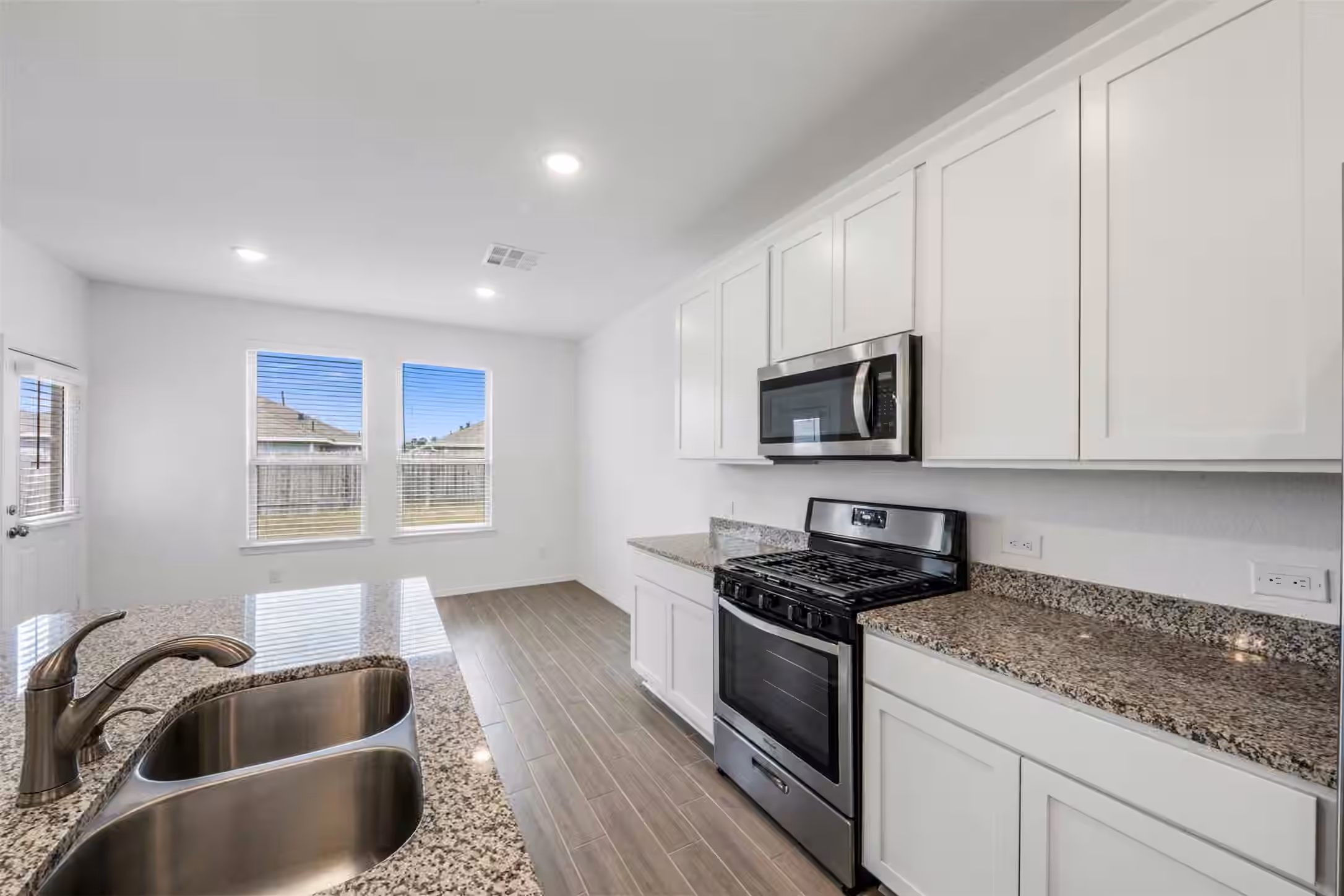Photo 6 of 25814 Northpark Pine Drive, Porter, TX