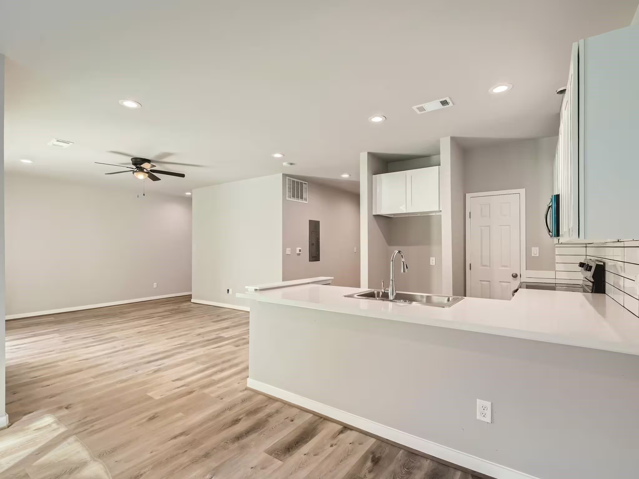 Photo 3 of 12565 Melville Drive 316, Montgomery, TX