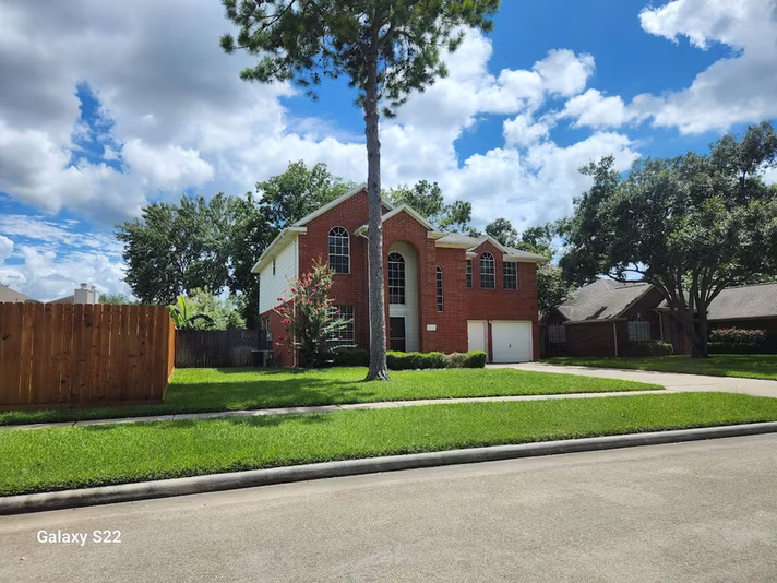 Photo of 16111 Aberdeen Forest Drive, Houston, TX 77095