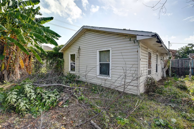Photo 7 of 6711 Avenue C, Houston, TX