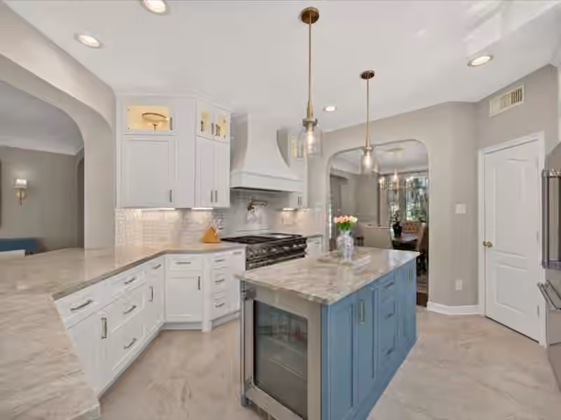 Photo 7 of 202 W Larah Lane, Houston, TX