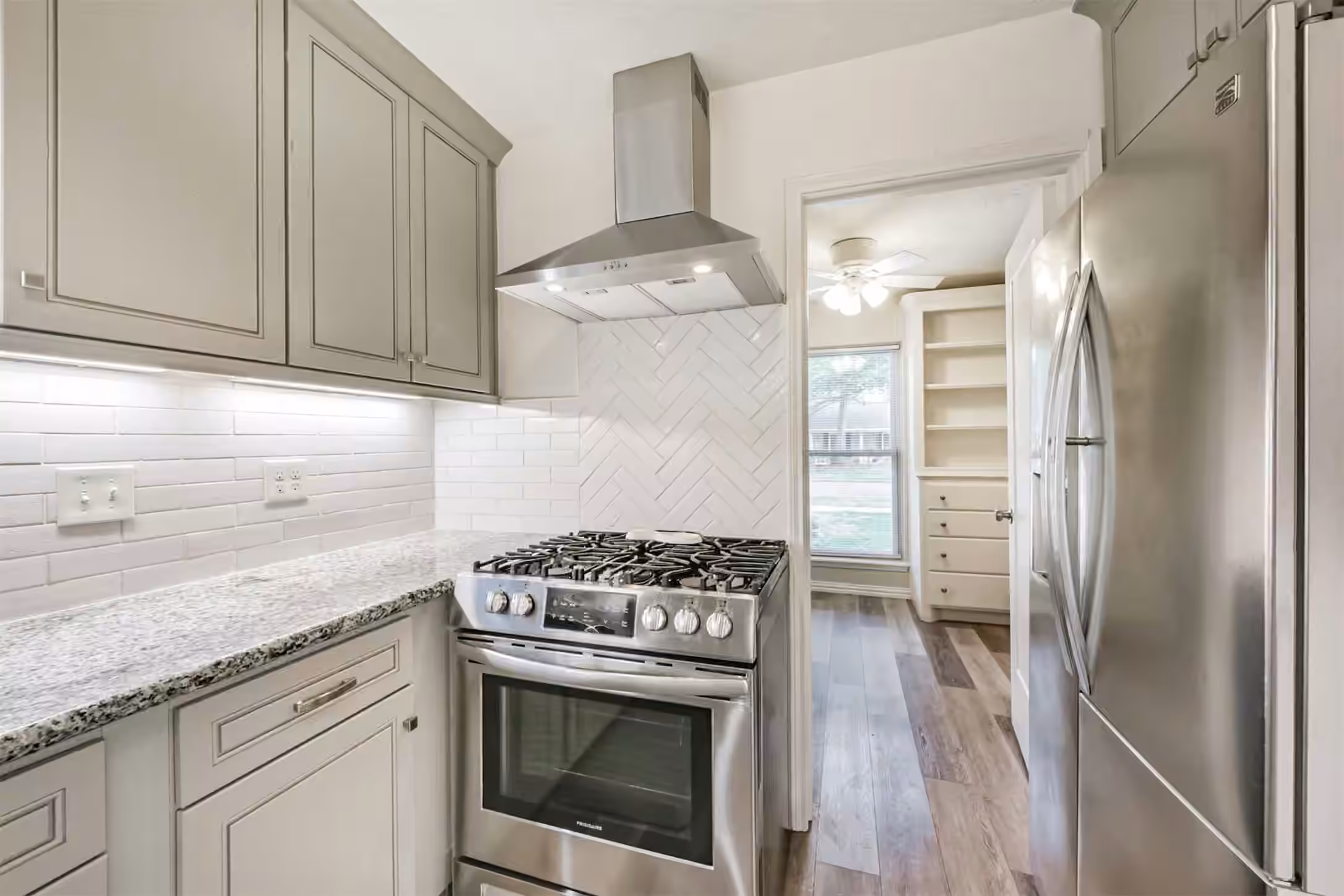Photo 7 of 12731 Westhorpe Drive, Houston, TX